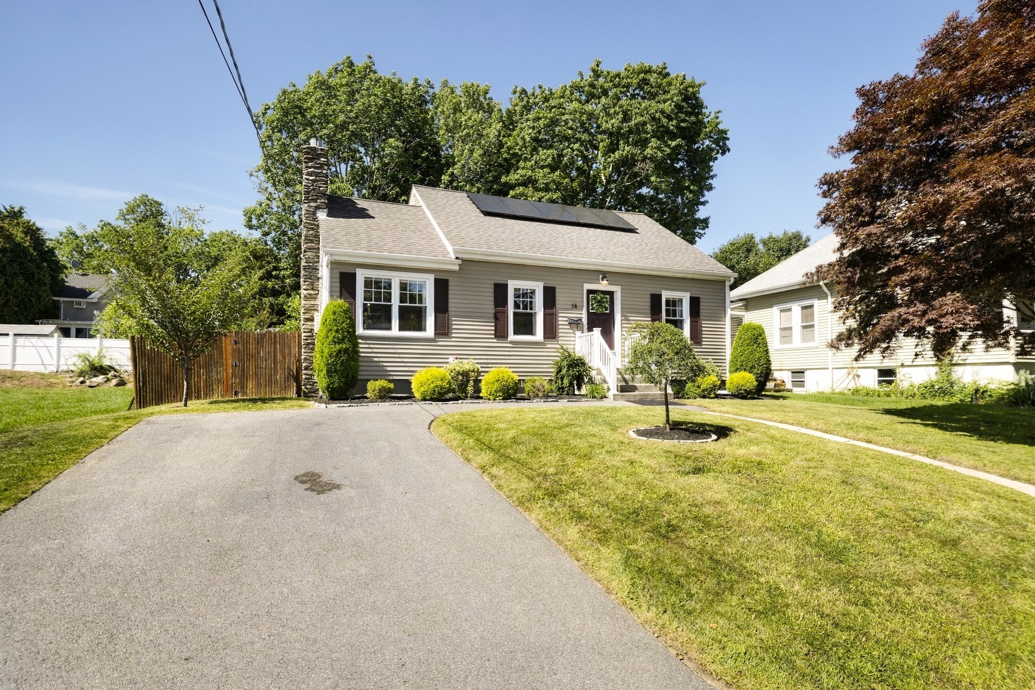 14 Macomber Ave, Dartmouth, MA 02747 - Image 2