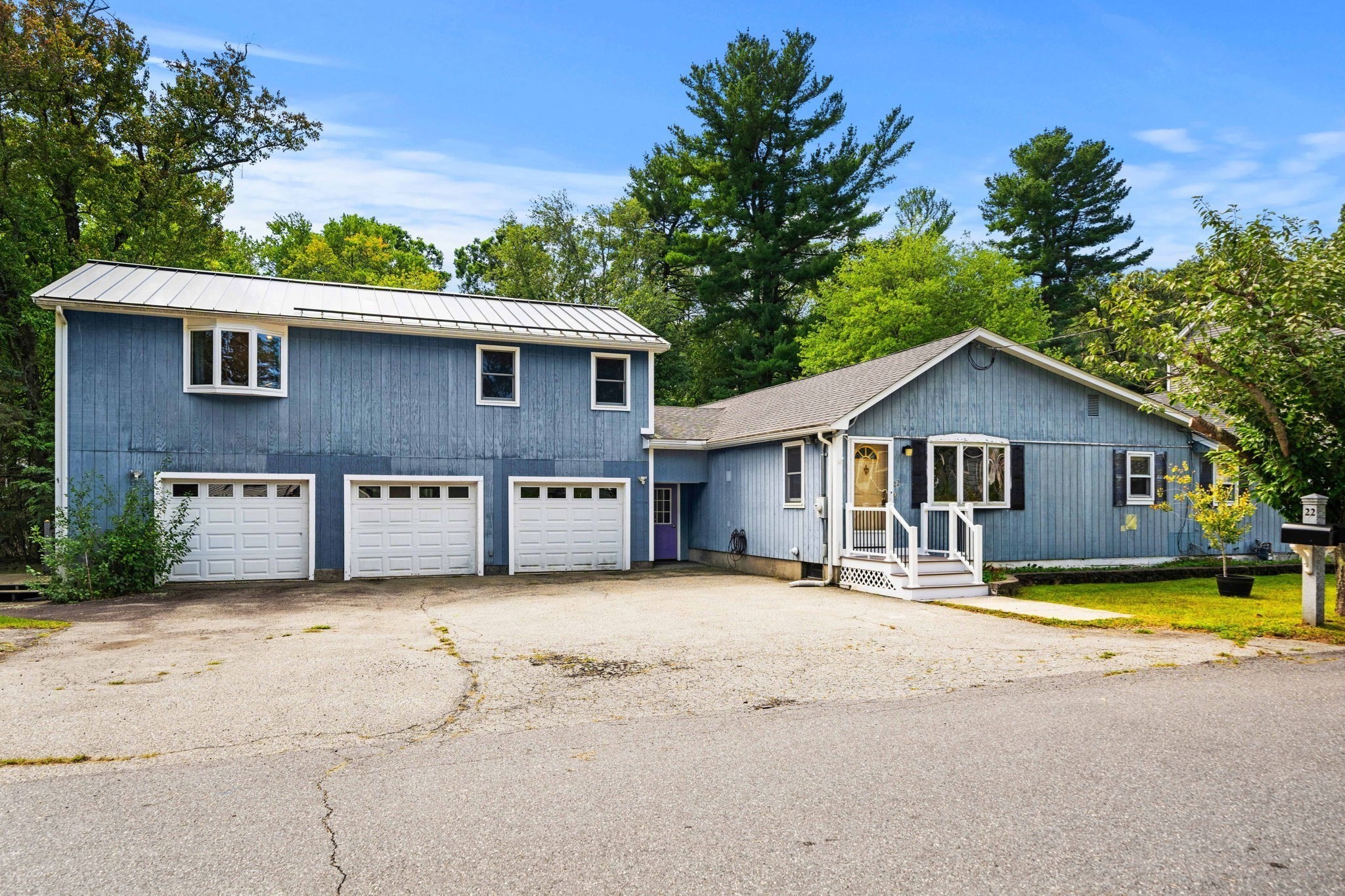 22 Basswood Ave, Billerica, MA 01821