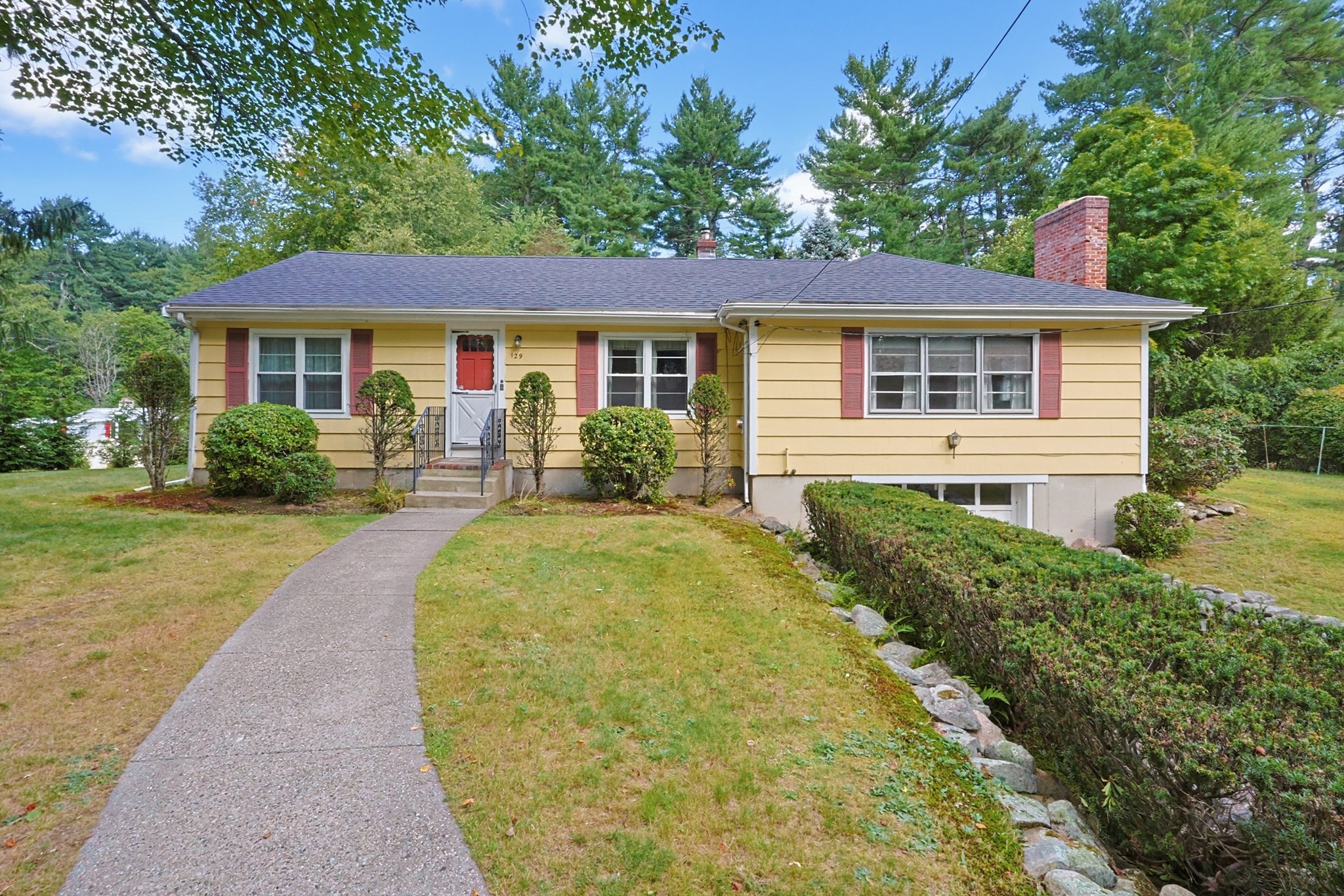 129 Boardman St, Norfolk, MA 02056