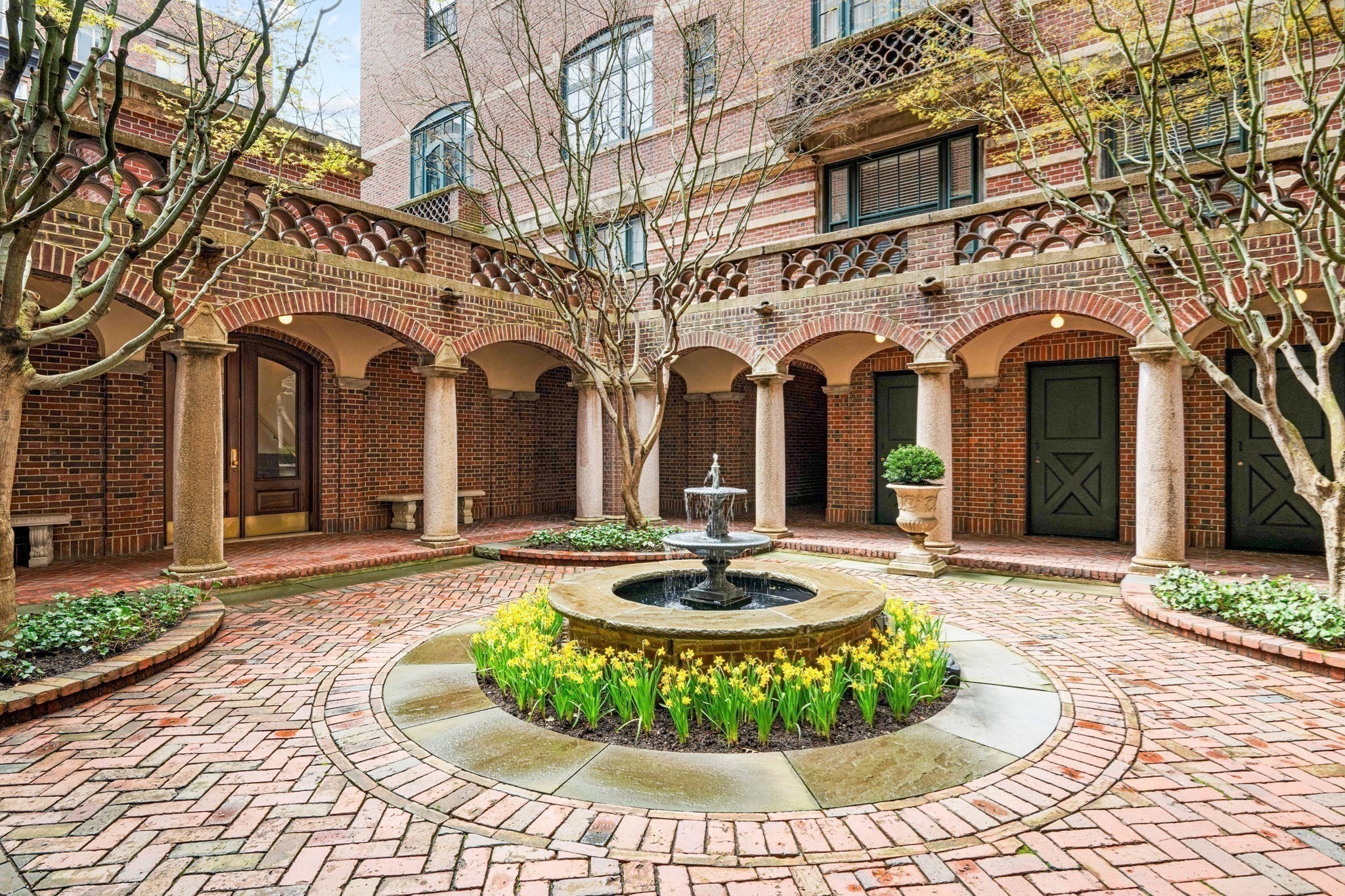 101 Chestnut Street Unit E, Beacon Hill, Boston, MA 02108 - Image 18