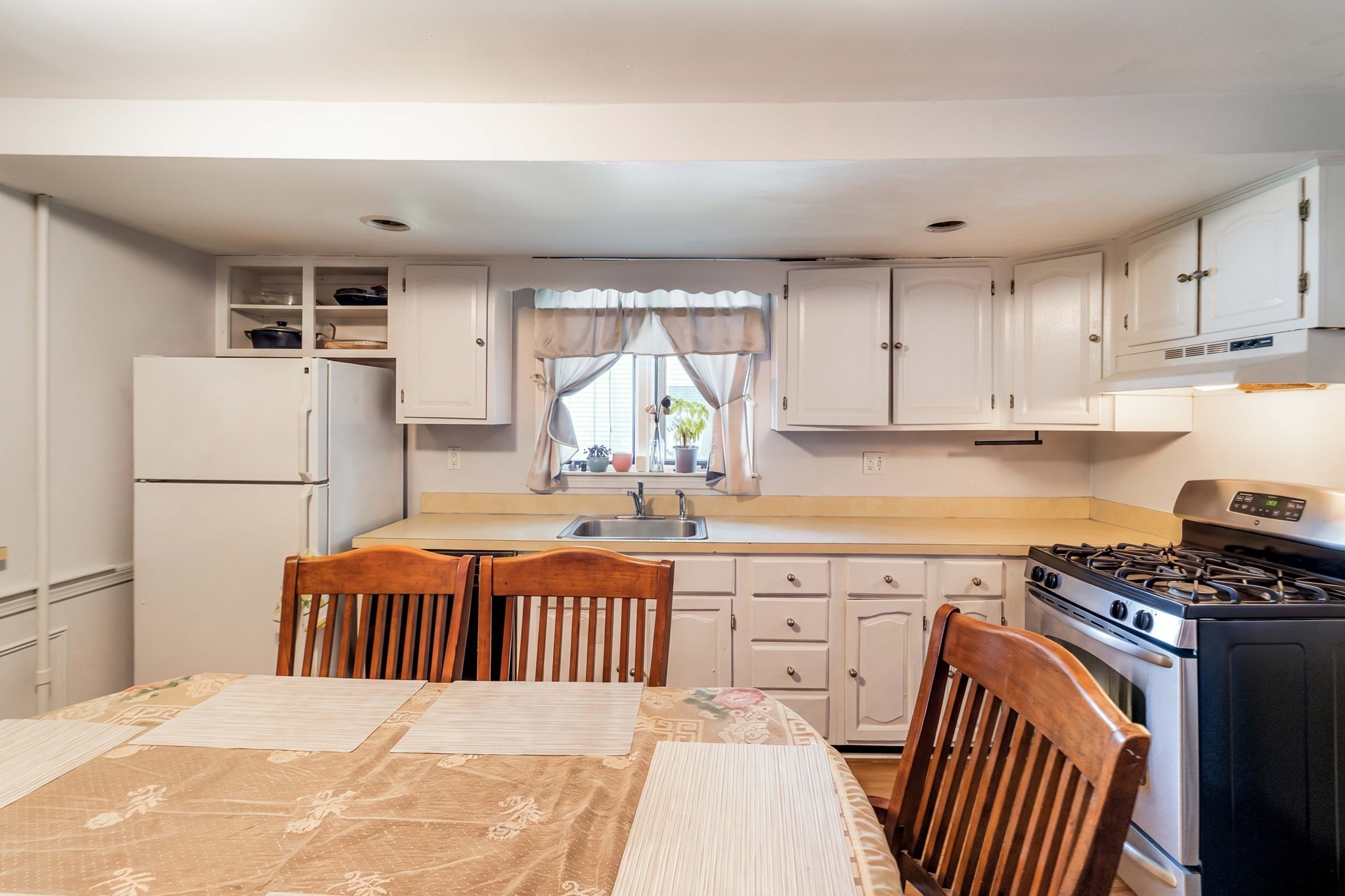 104 Lawrence, Framingham, MA 01702 - Image 7