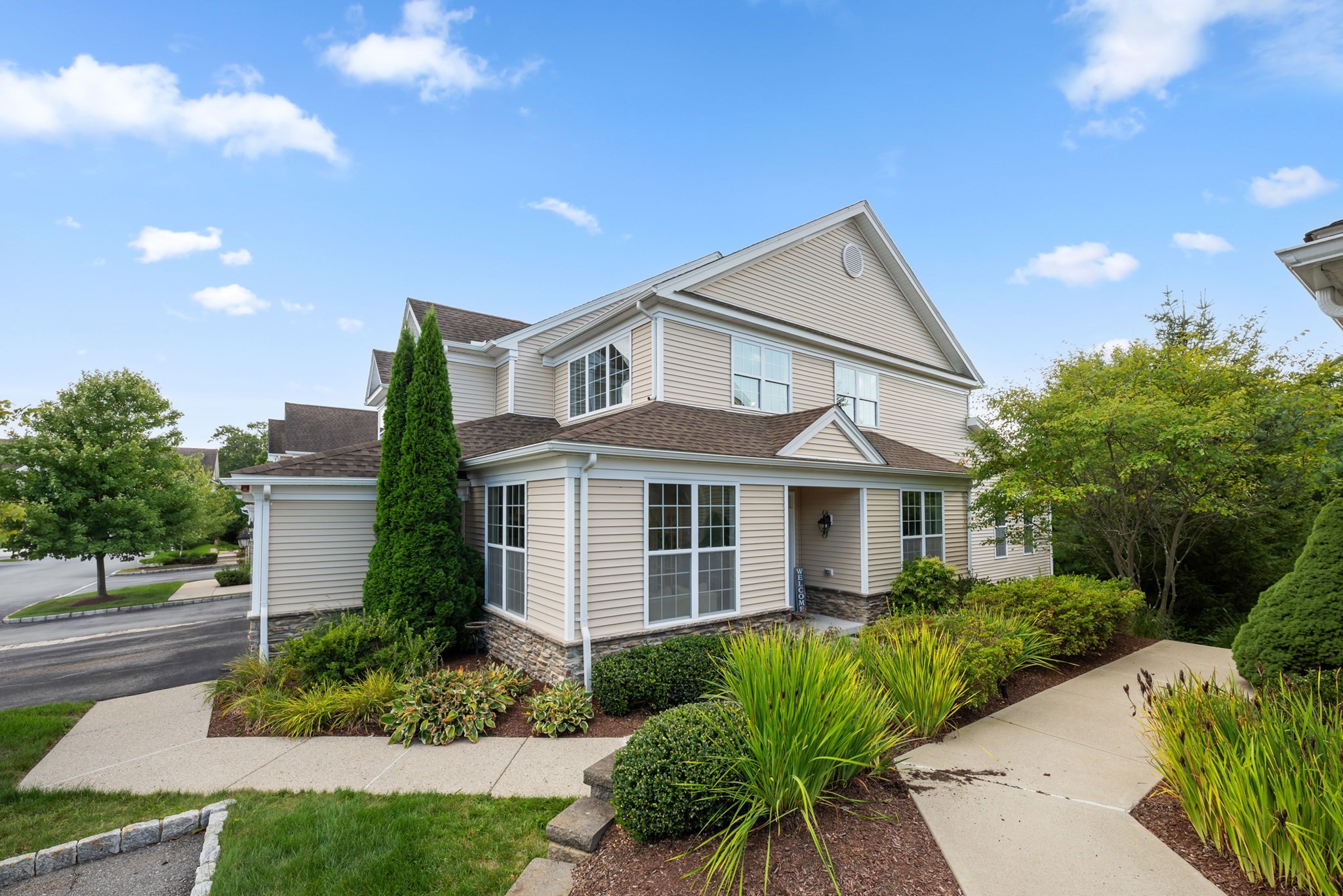 23 Avebury Ln Unit 23, Marlborough, MA 01752