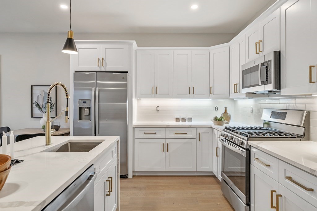 31 Wabon St Unit 2, Roxbury, Boston, MA 02121