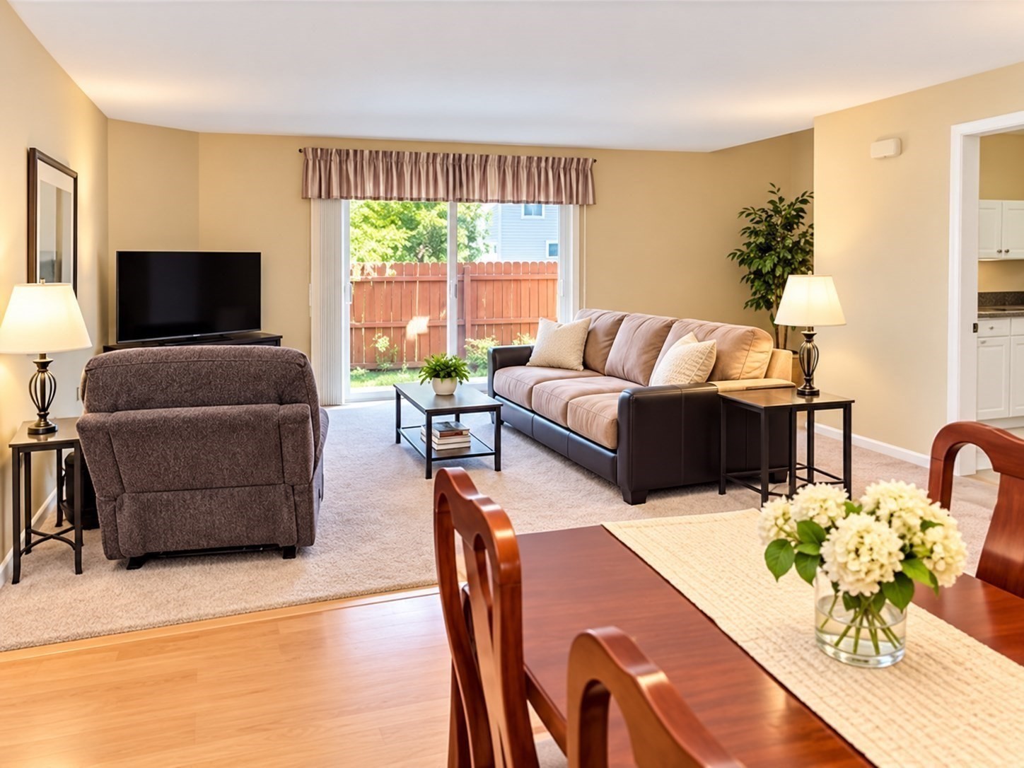 24 Magnolia St Unit 11, Attleboro, MA 02703