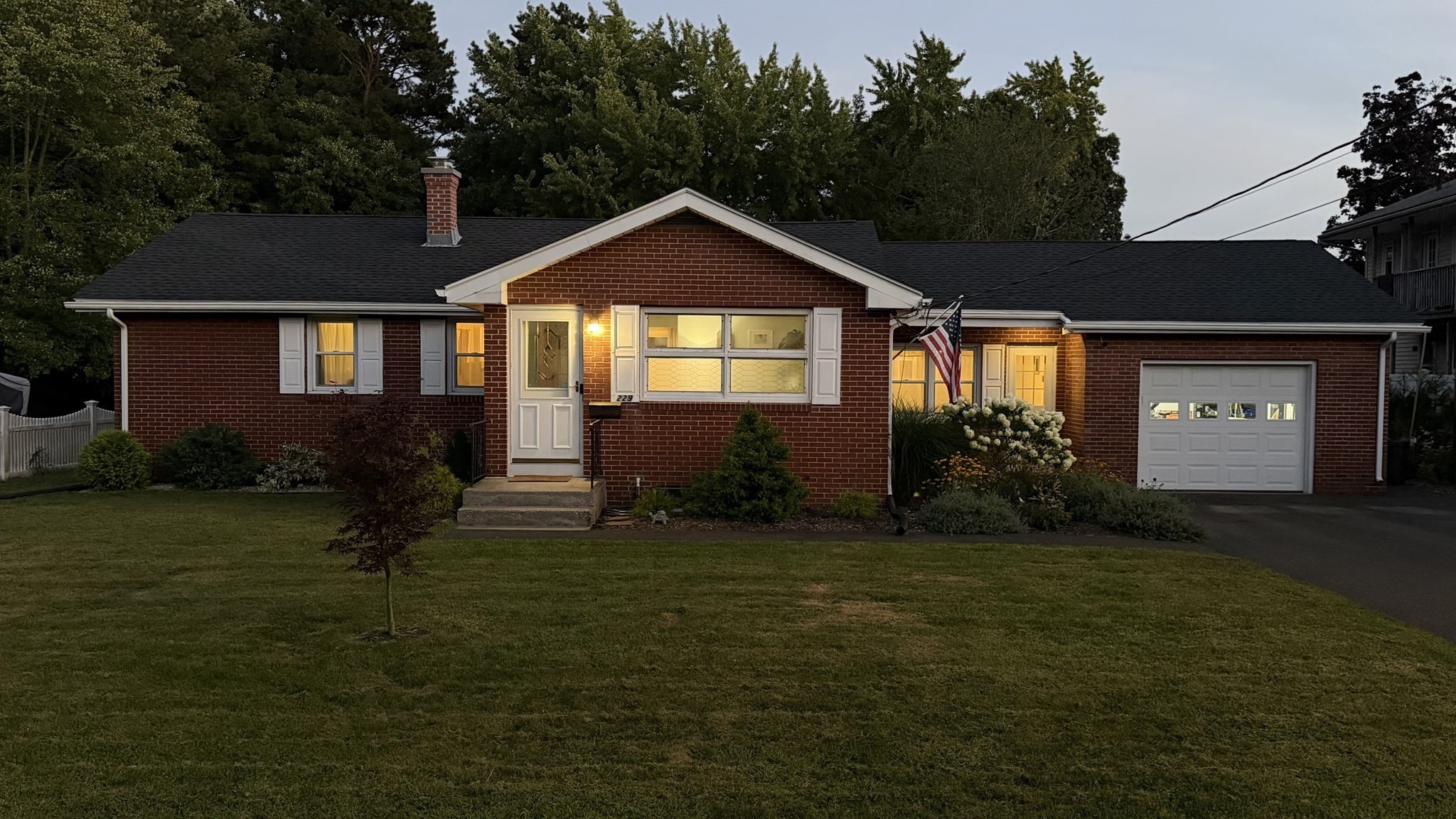 229 McCarthy Ave, Chicopee, MA 01020