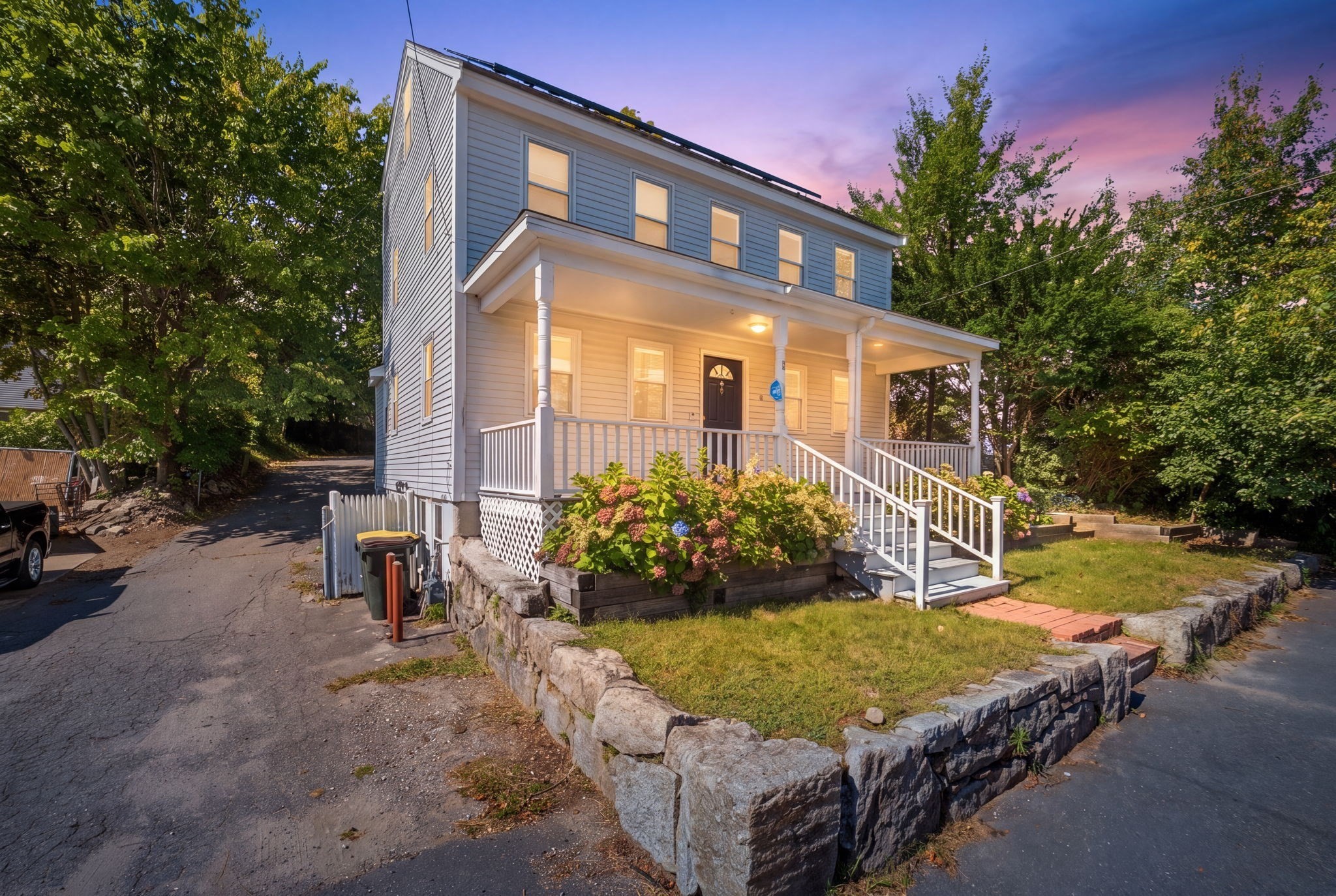 51 Mechanic St, Bellingham, MA 02019