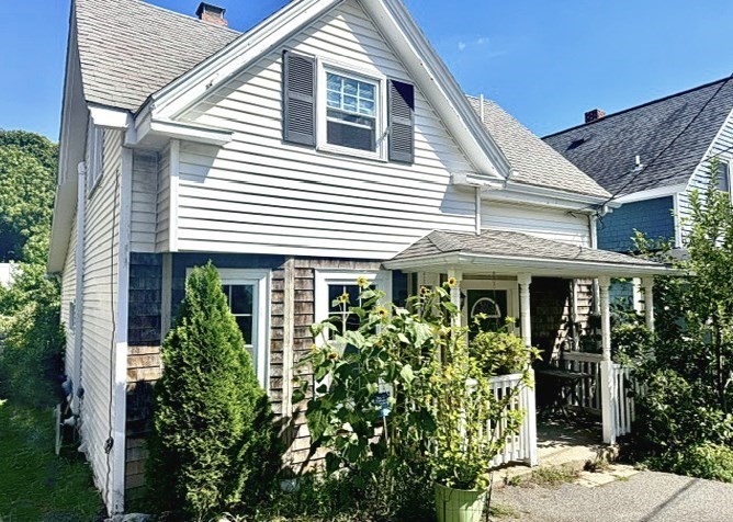 8 May Street, Beverly, MA 01915