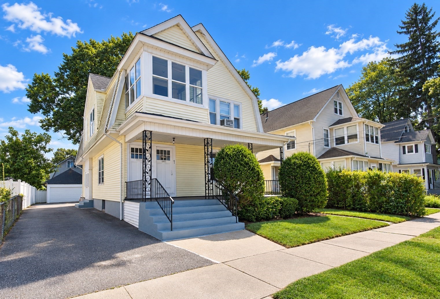 43 Gold St, Springfield, MA 01107