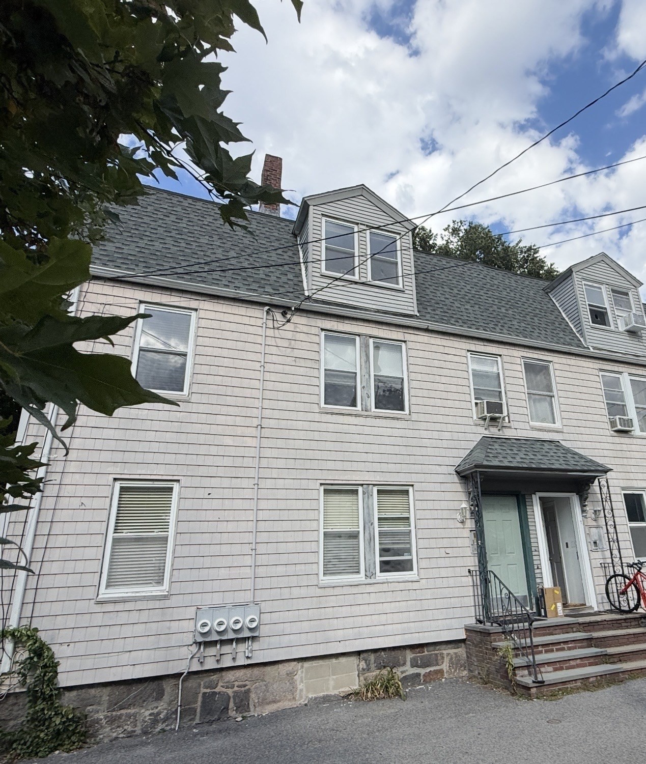 9 High Street Place Unit 3, Brookline, MA 02445