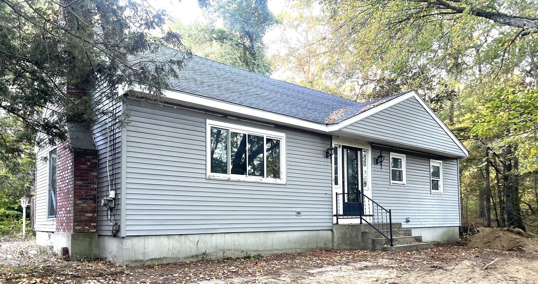 831 Providence Rd, Northbridge, MA 01588