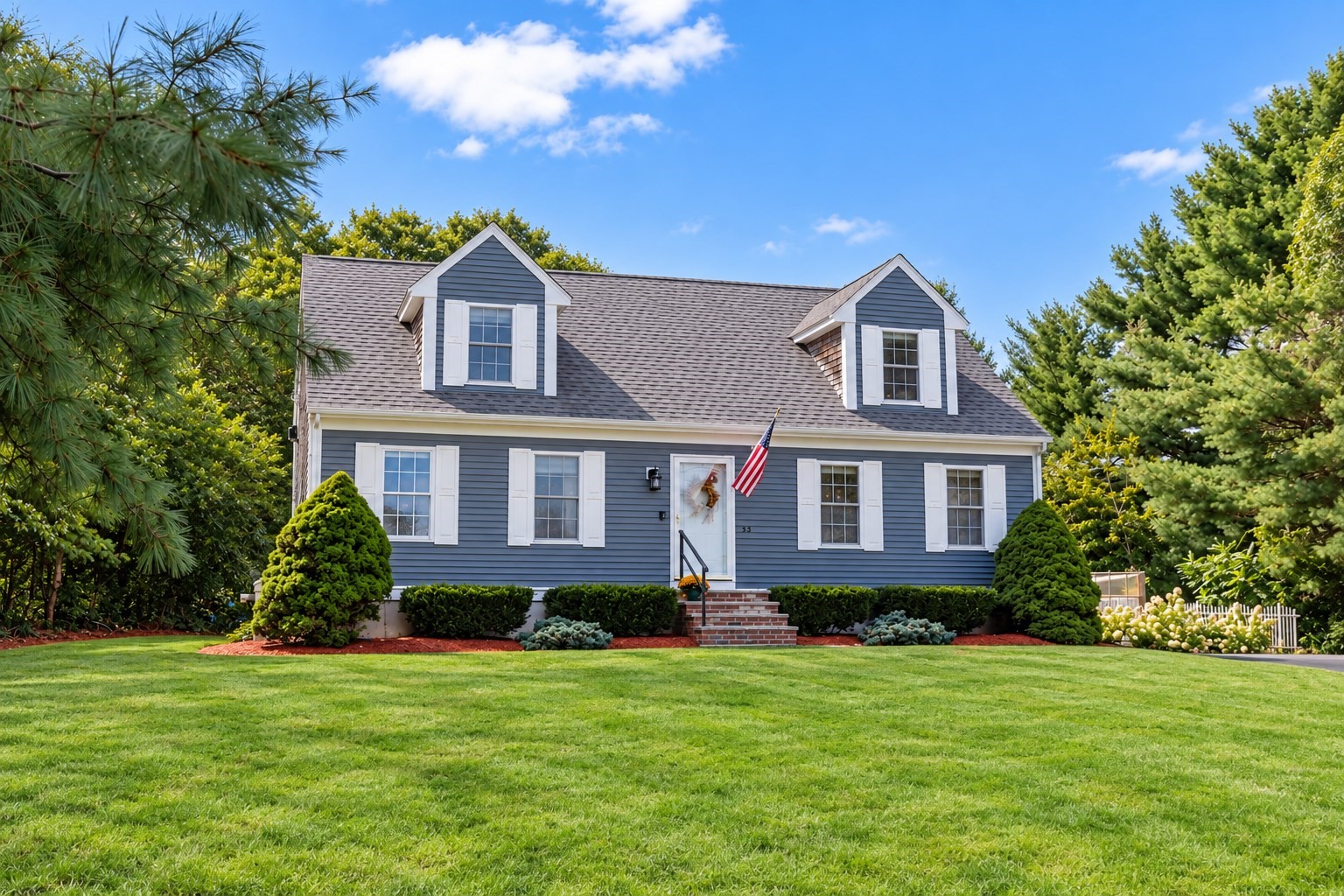 53 Myles Standish Dr, Carver, MA 02330