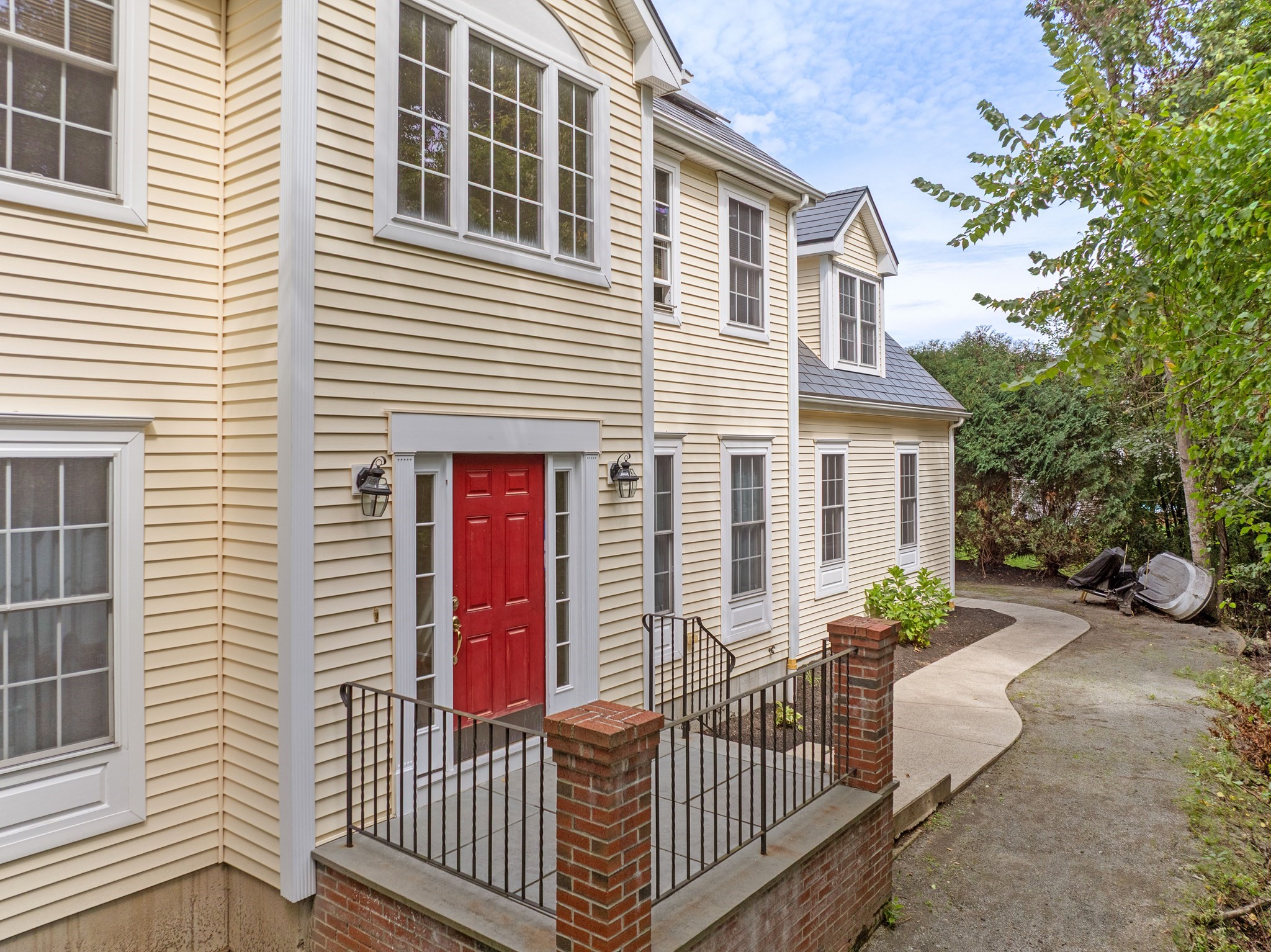 115 Cathedral Drive, Attleboro, MA 02703