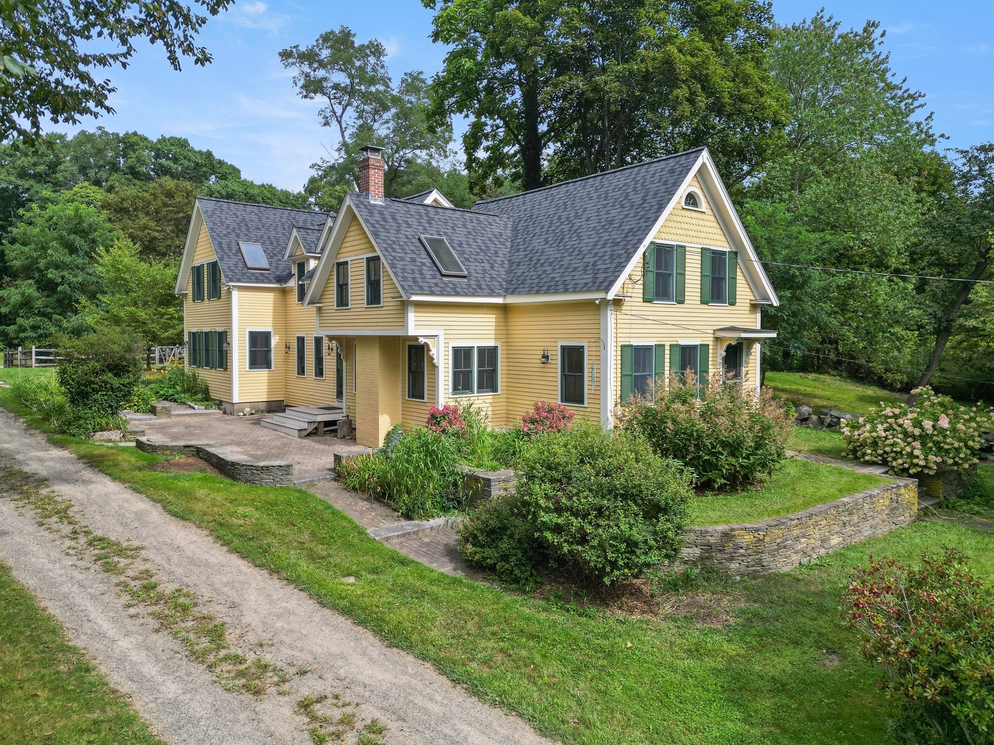 19 Downfall Rd, Newbury, MA 01922