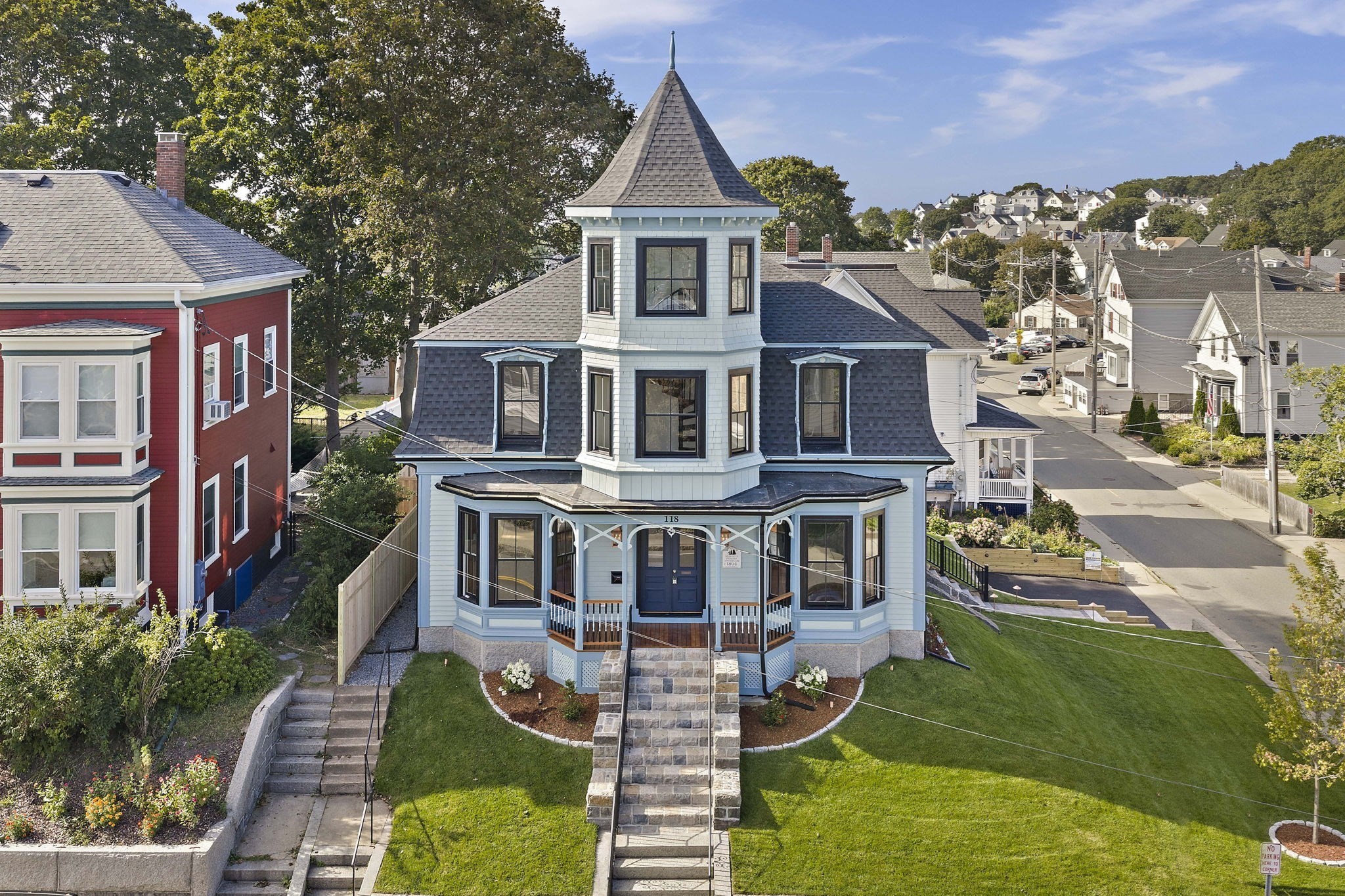 118 Prospect St, Gloucester, MA 01930