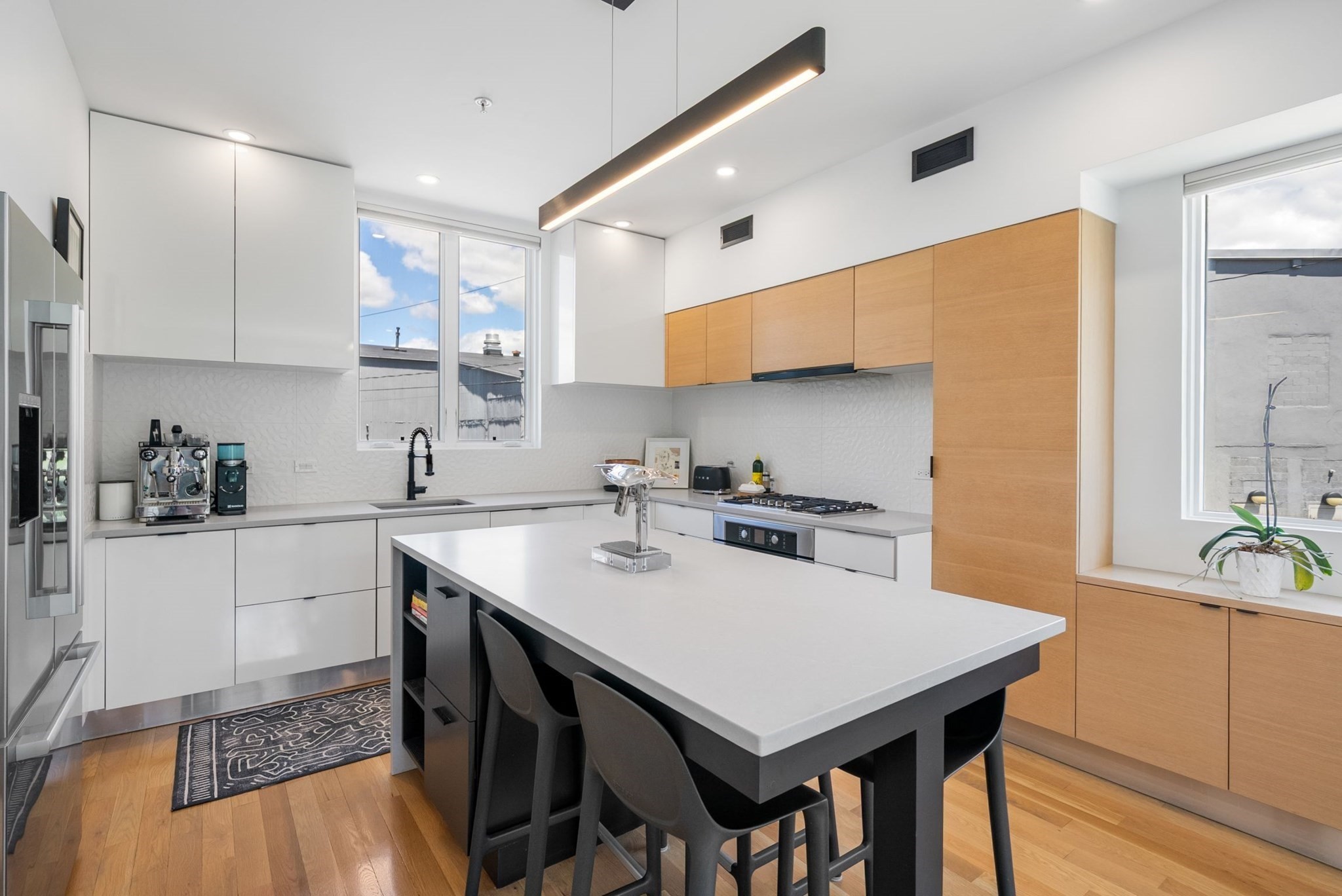 3 Dorchester Unit 3J, South Boston, Boston, MA 02127