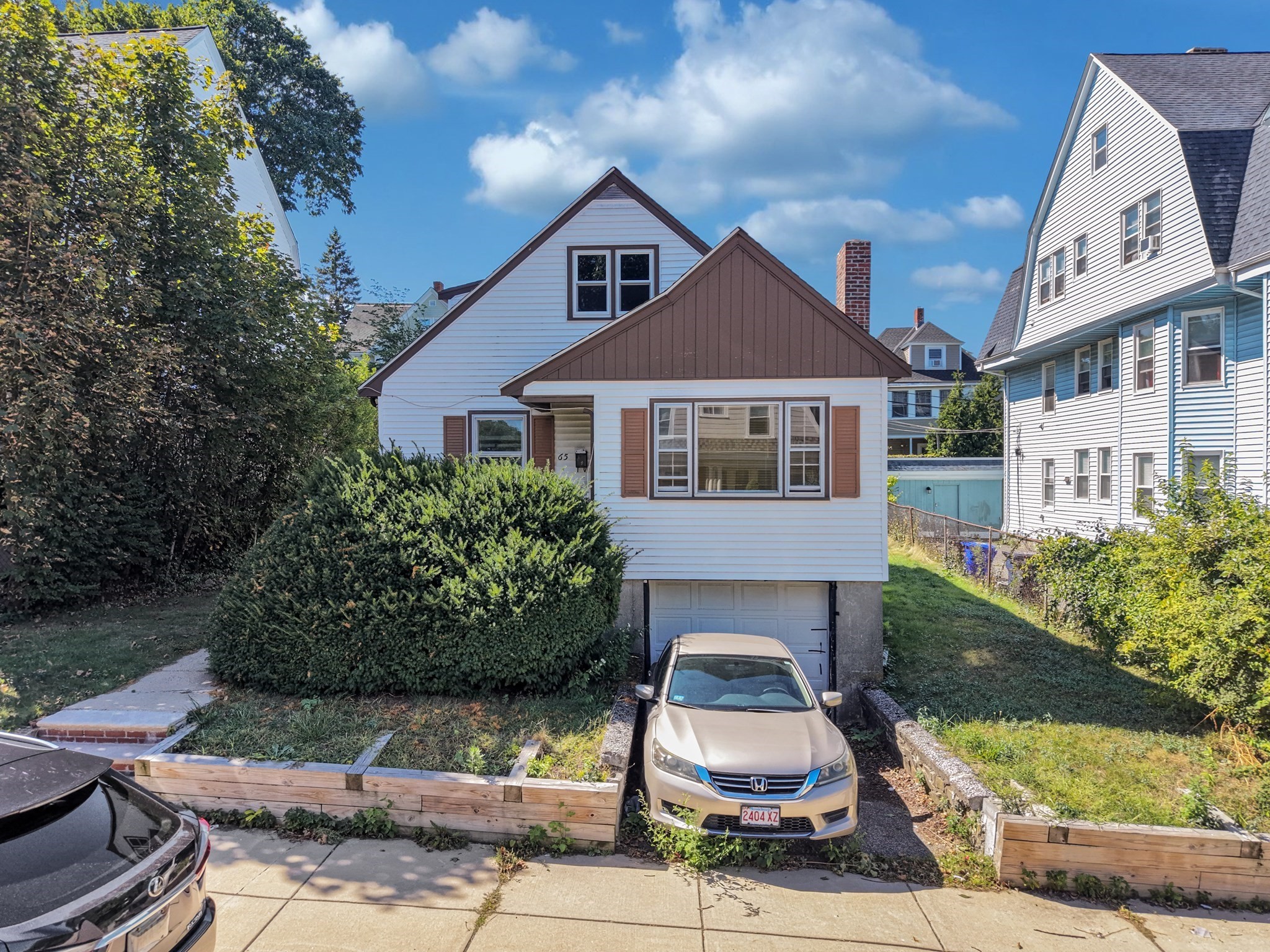 65 Montvale, Roslindale, Boston, MA 02131