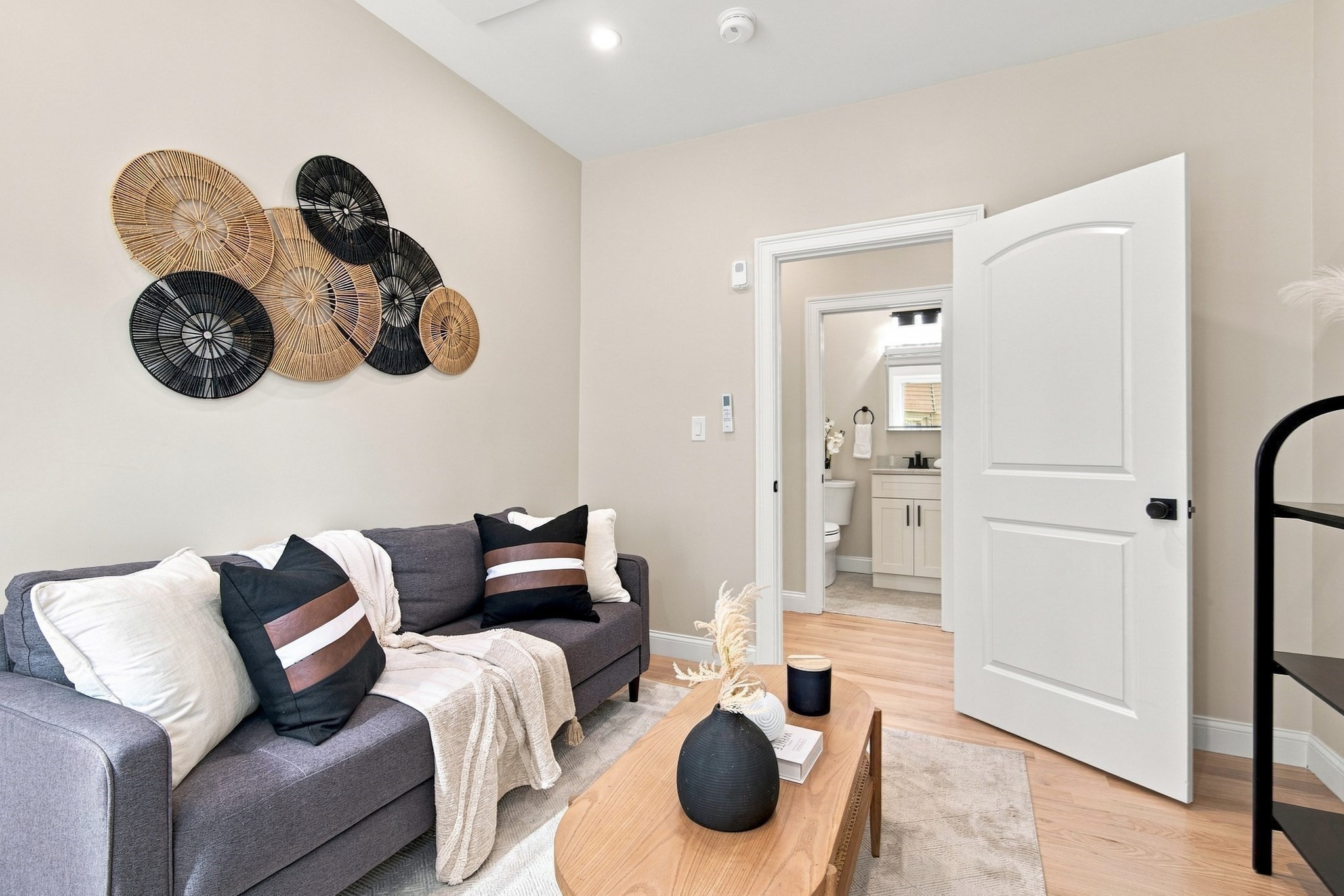 4294 Washington St Unit 2, Roslindale, Boston, MA 02131 - Image 13