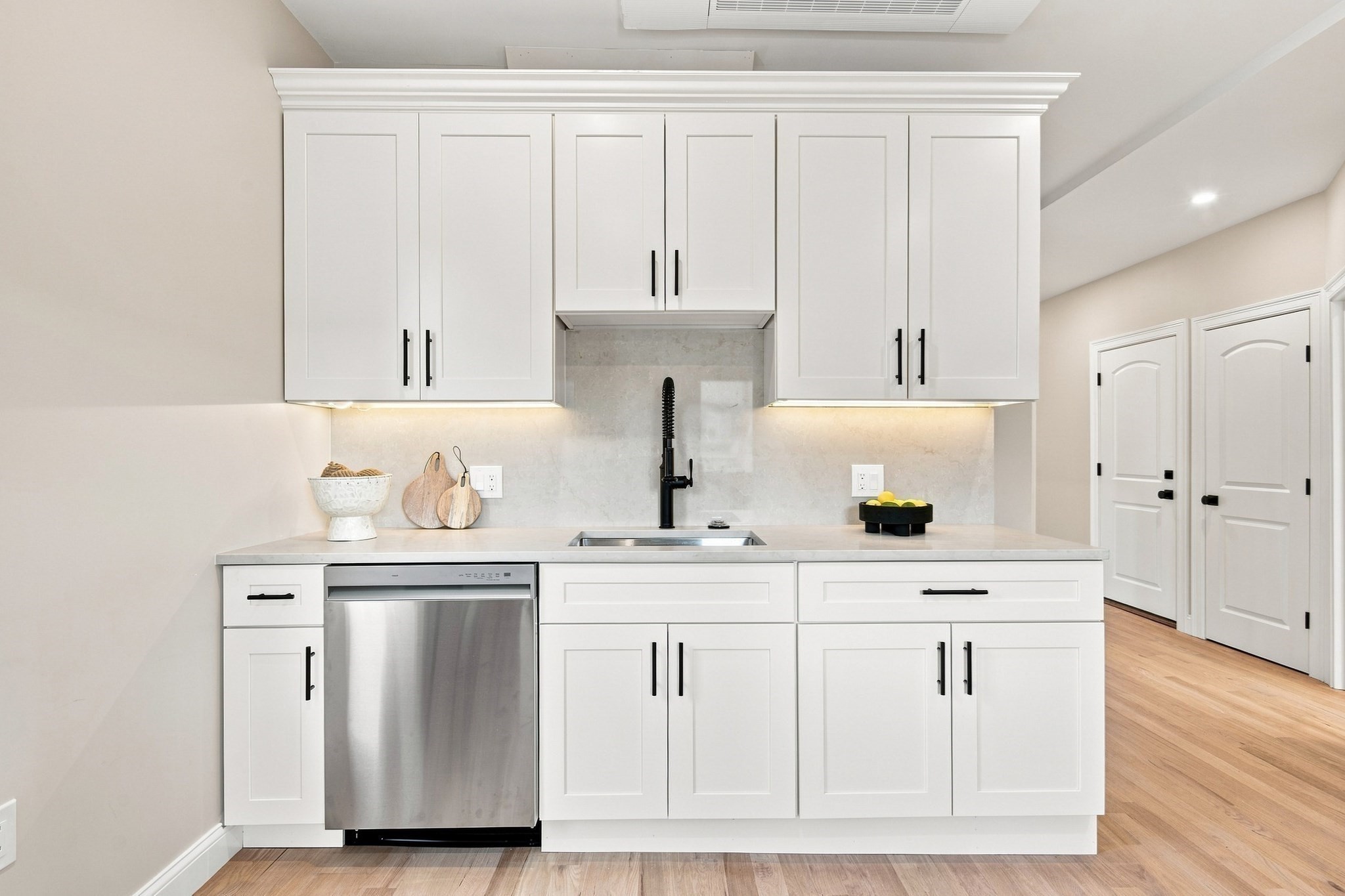 4294 Washington St Unit 2, Roslindale, Boston, MA 02131 - Image 6
