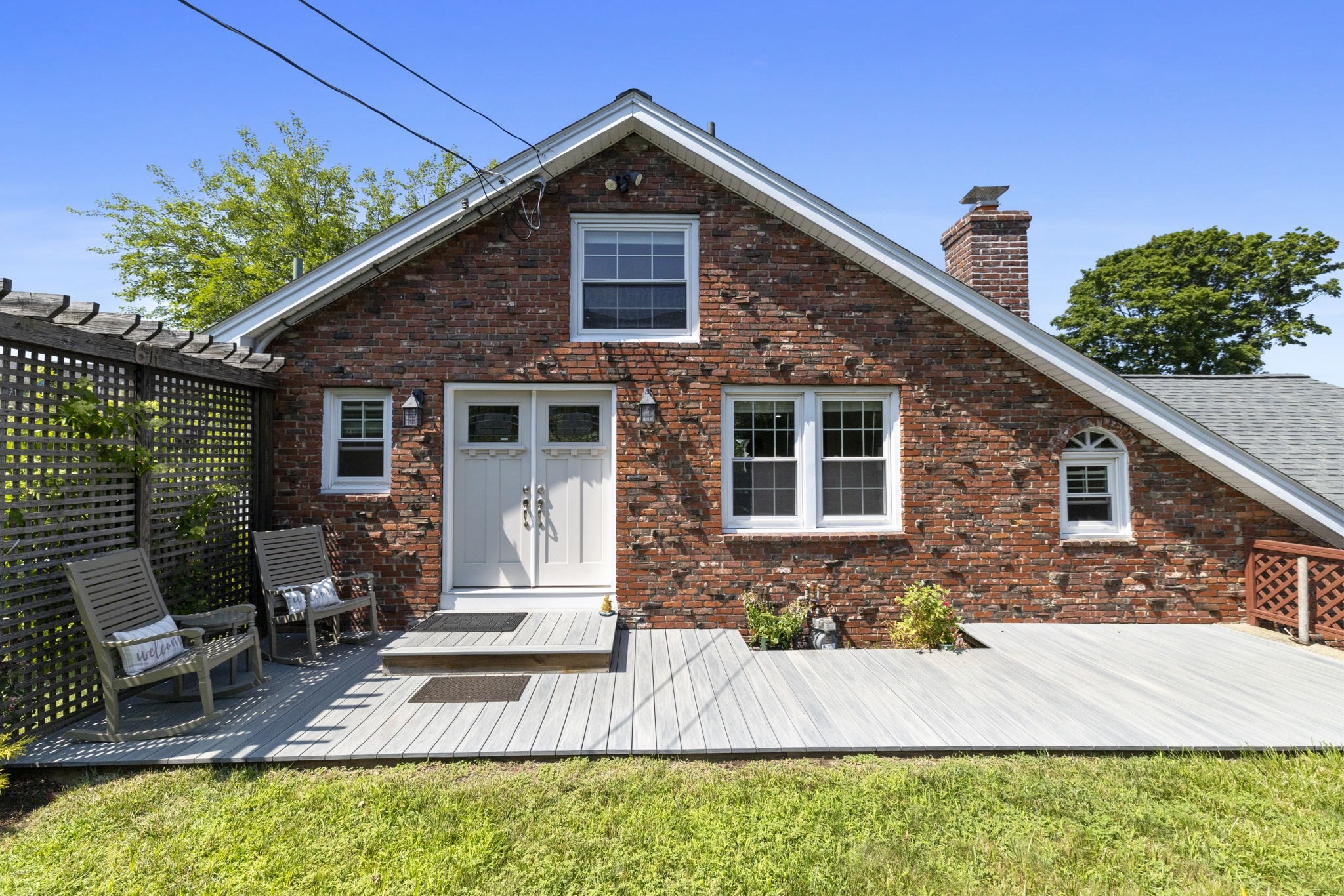 6 Fairview Ave, Swampscott, MA 01907