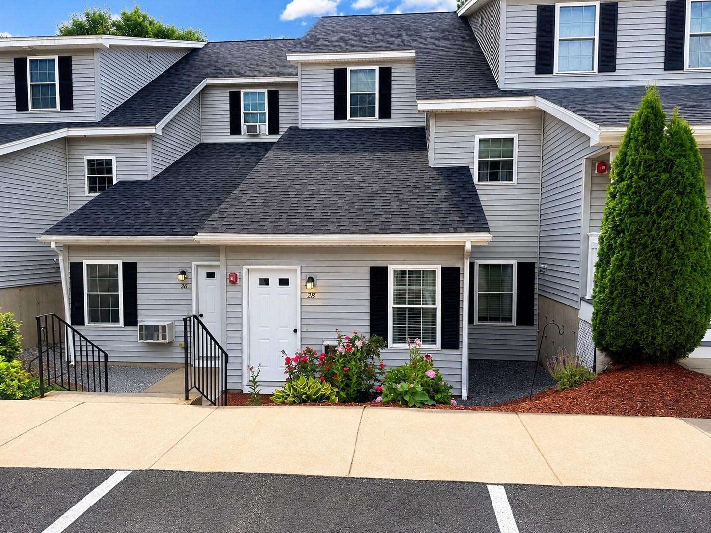 28 McGillen Drive Unit 28, Leominster, MA 01453