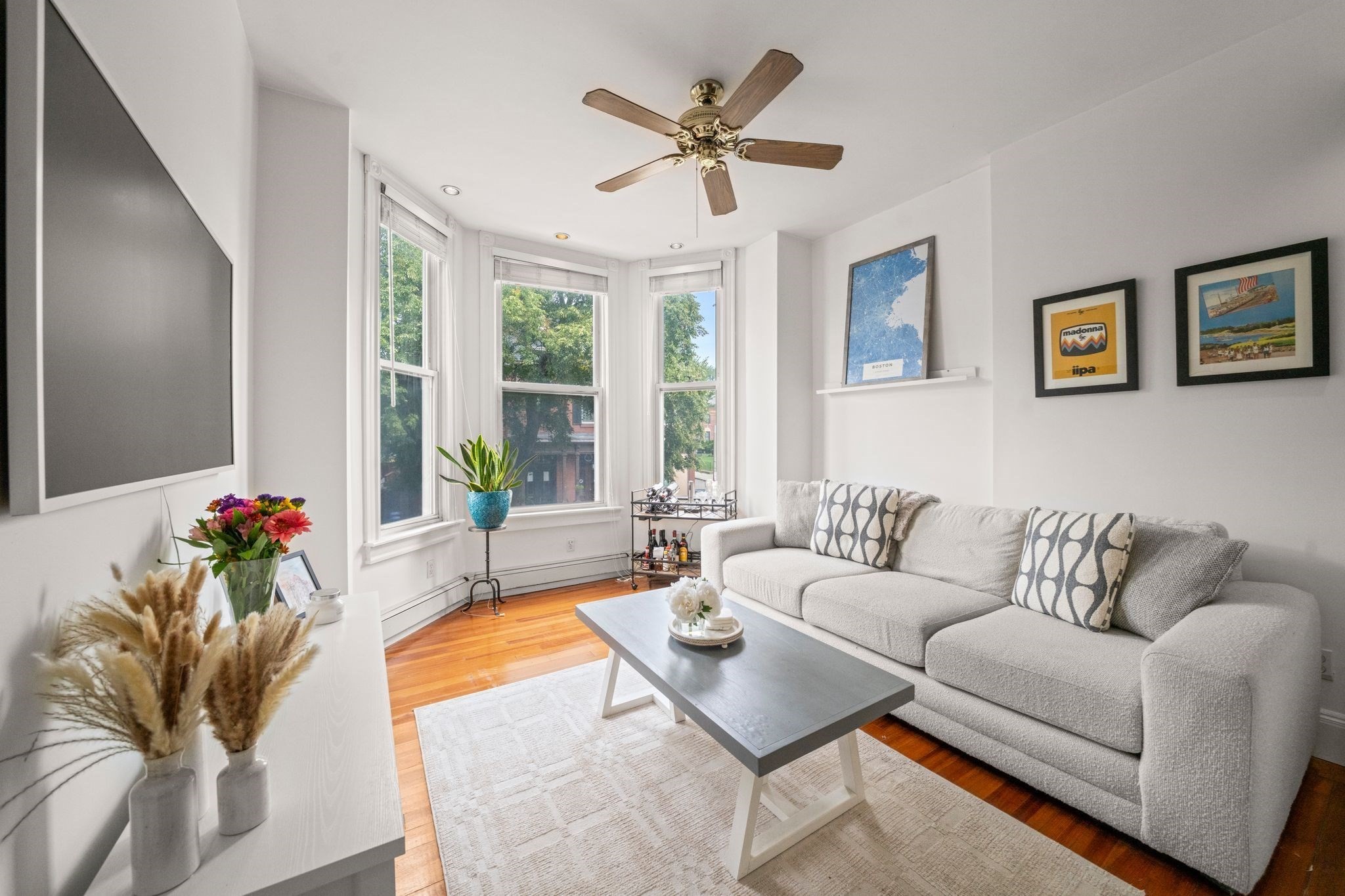 805 E 4th St Unit 1, South Boston, Boston, MA 02127