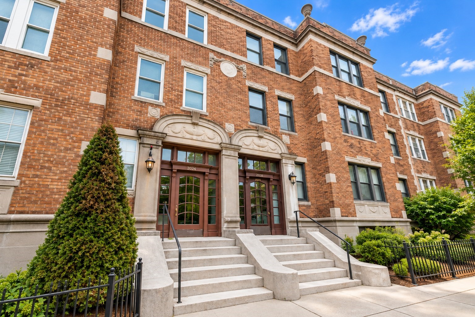 2021 Commonwealth Ave Unit B, Boston College, Boston, MA 02135