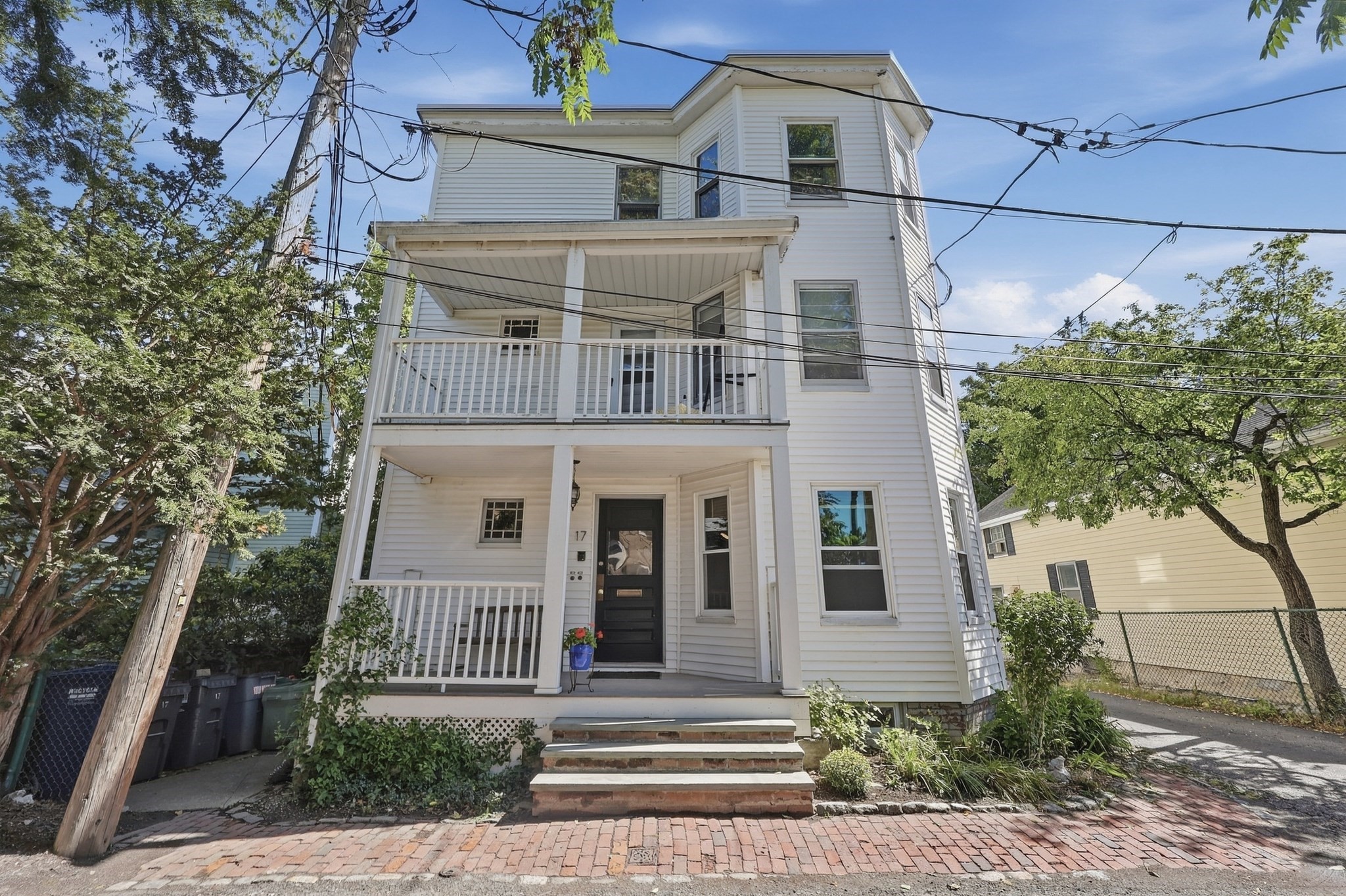 17 Locust Terrace Unit 1, Cambridge, MA 02138