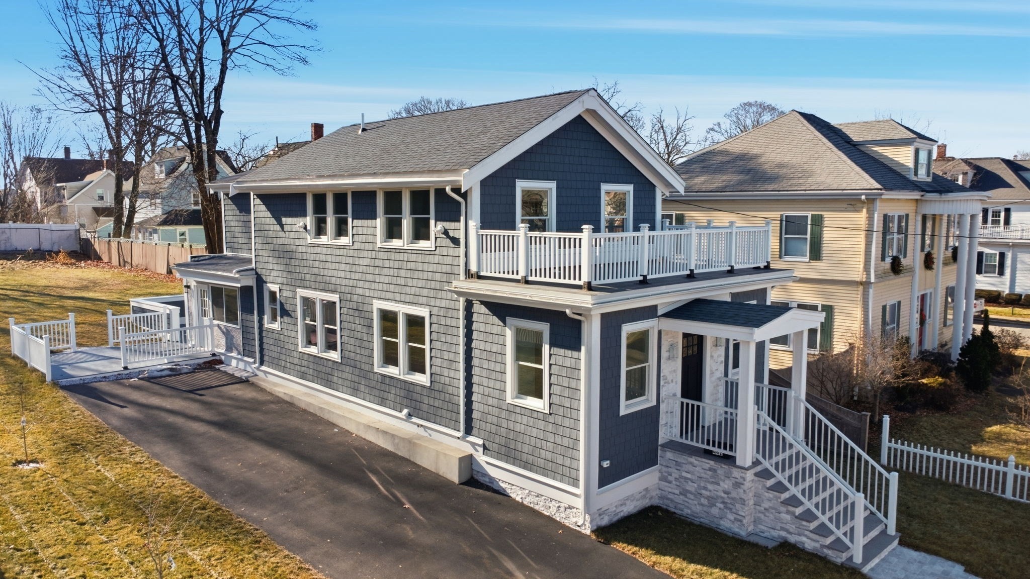 442 High St, Dedham, MA 02026