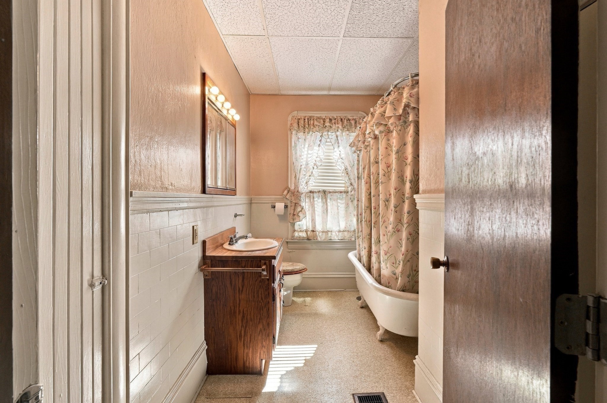 144 Swindells St, Fall River, MA 02723 - Image 18