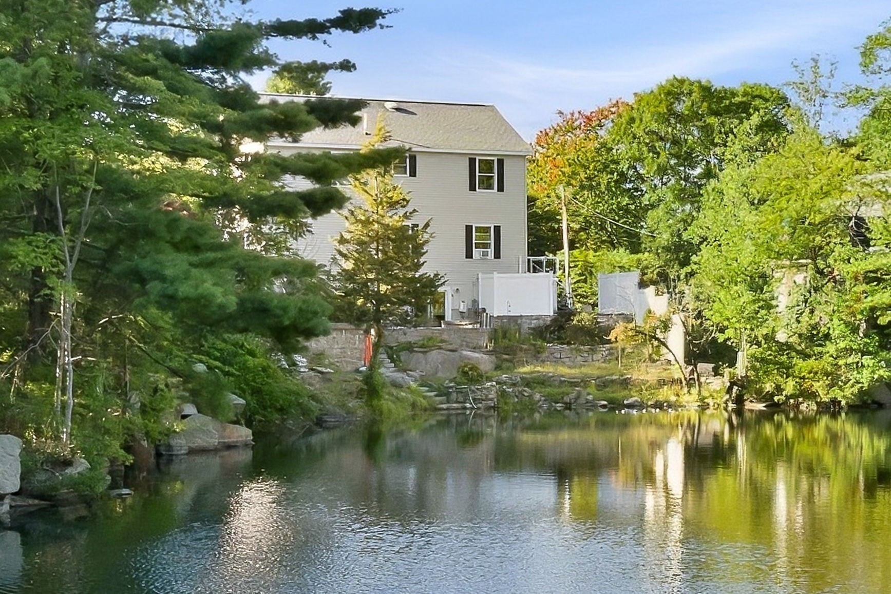 46 Leverett St Unit 1, Gloucester, MA 01930
