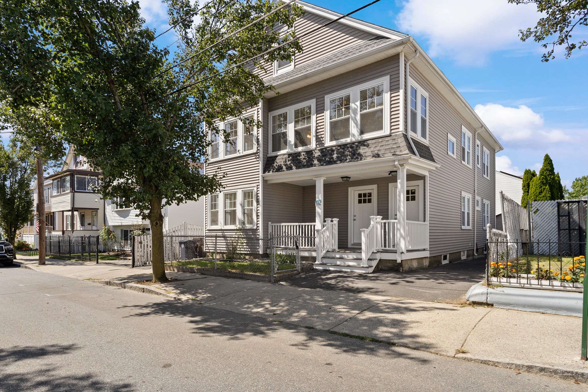 28 Windsor St, Everett, MA 02149