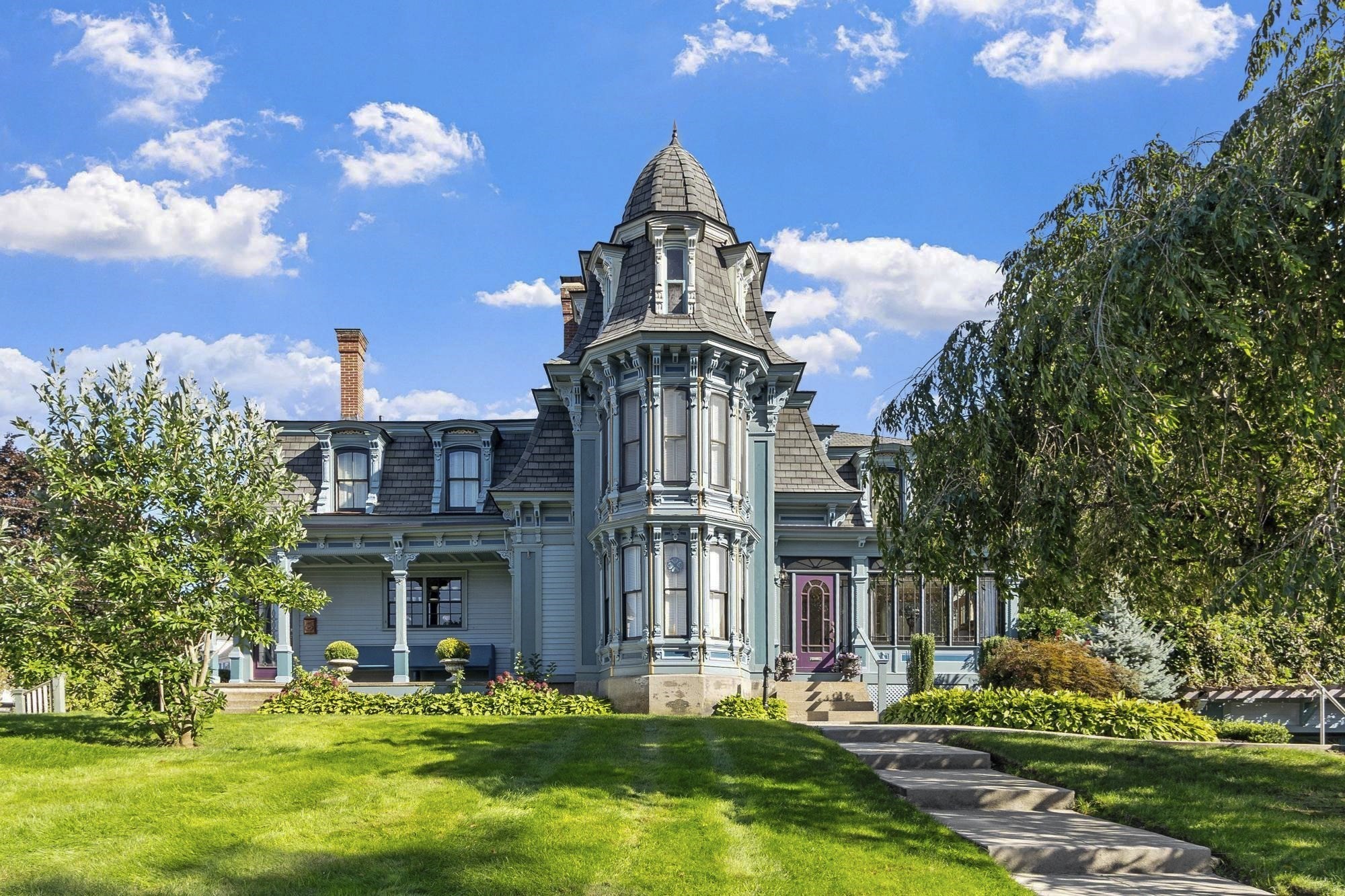 139 Methuen St., Lowell, MA 01850