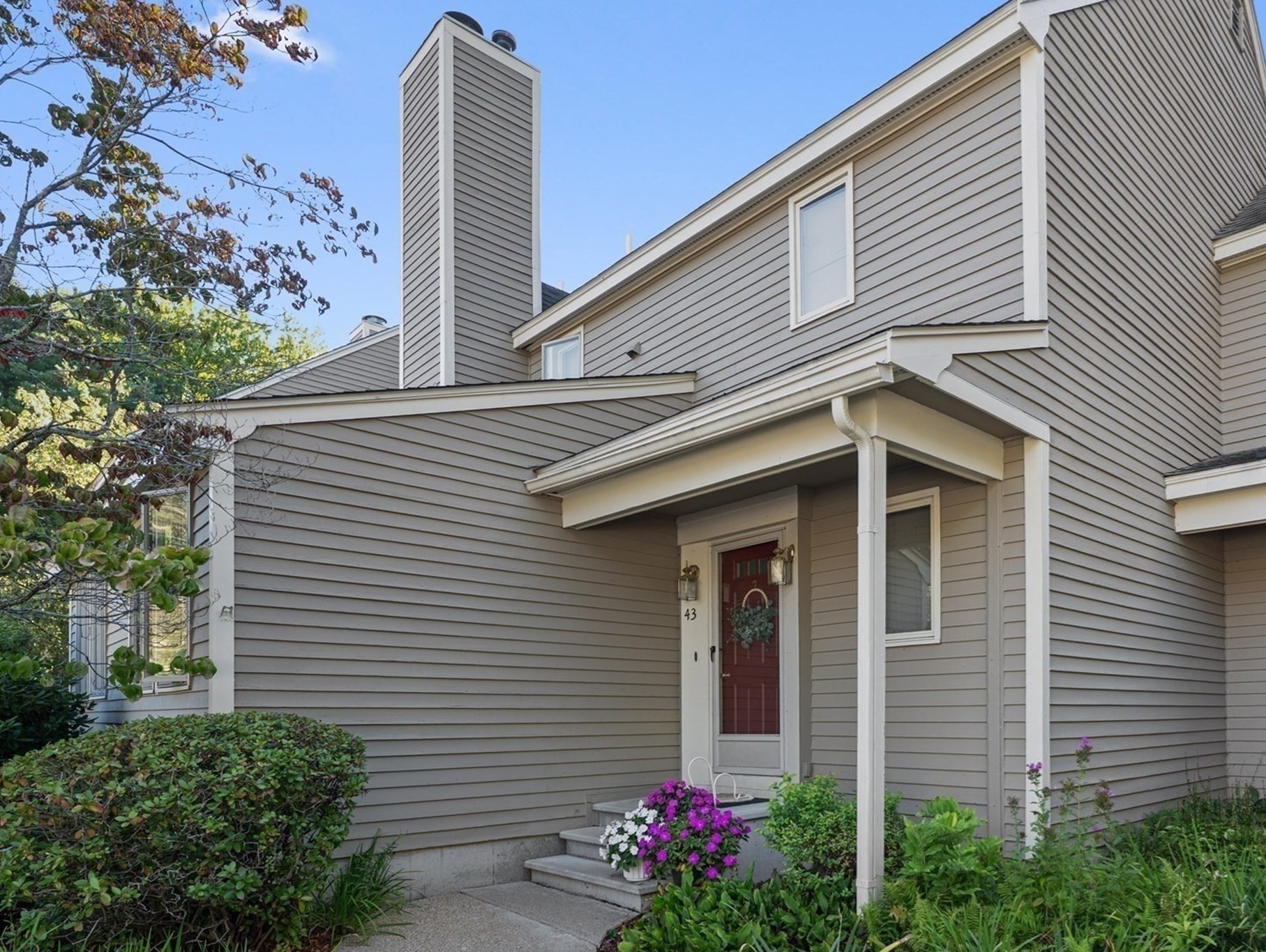 43 Brickett Hill Circle Unit 43, Haverhill, MA 01830