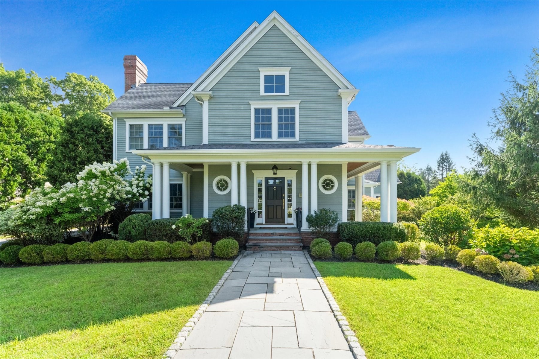 23 Stonefield Court, Needham, MA 02492
