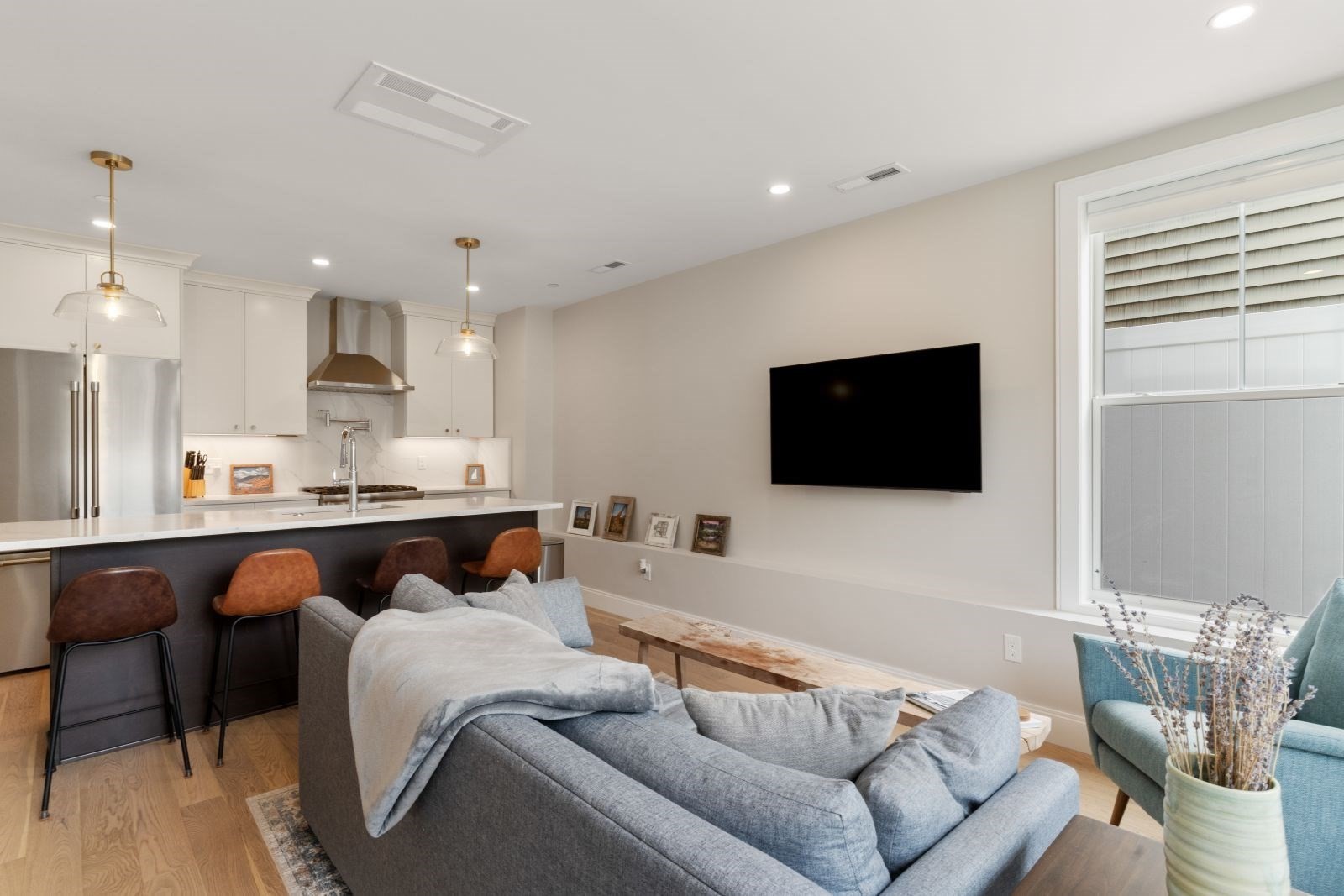 220 Bowen Street Unit 1, South Boston, Boston, MA 02127