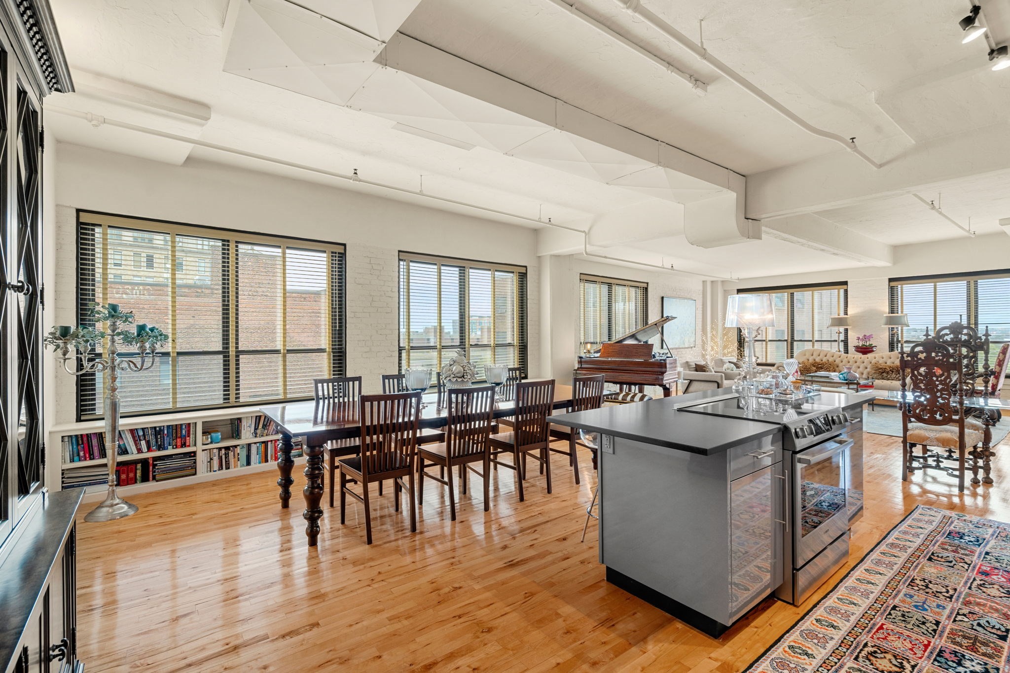 210 Lincoln Street Unit 604, Leather District, Boston, MA 02111