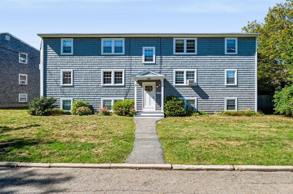 20 Beacon Ave Unit 3, Newburyport, MA 01950