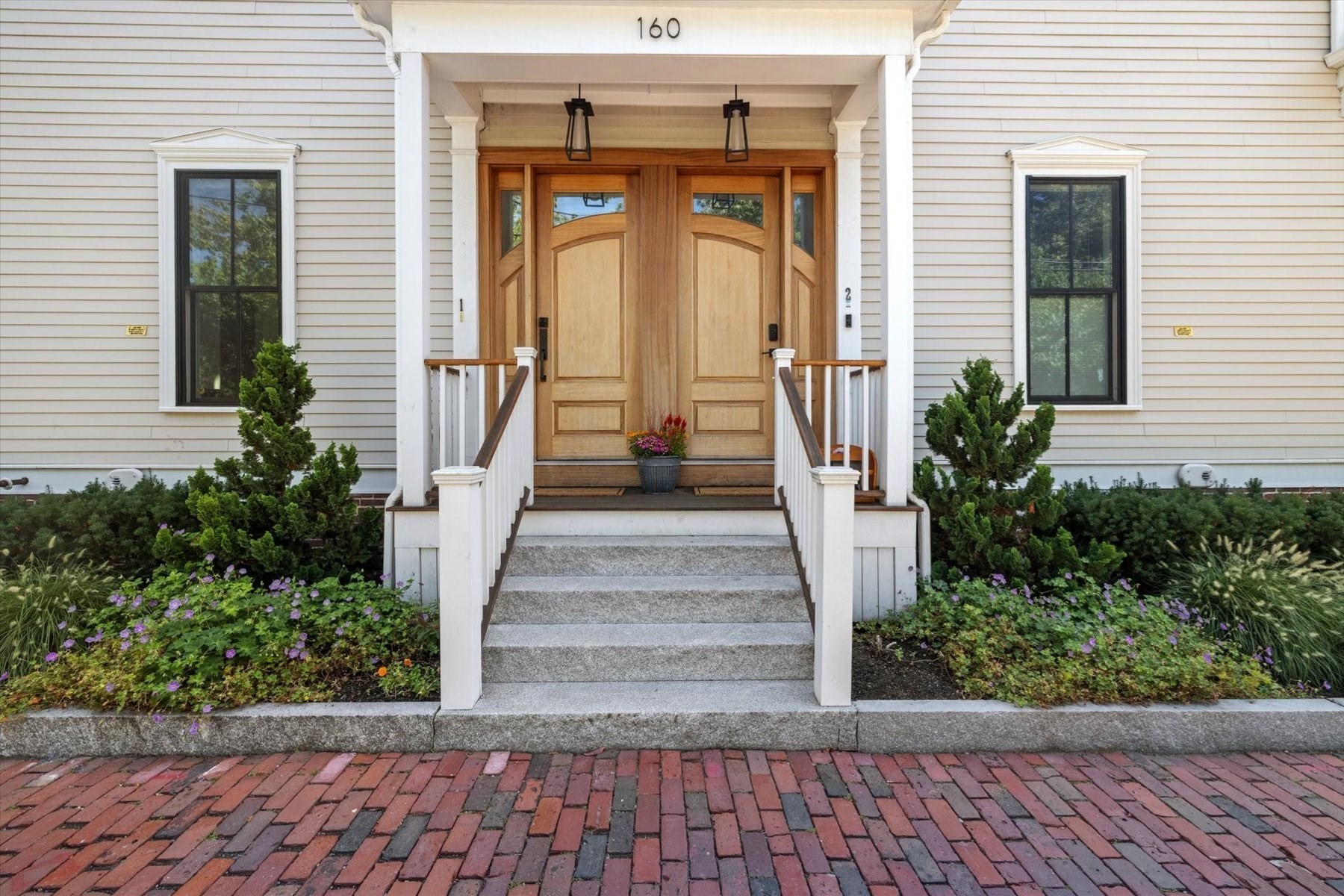 160 Norfolk Street Unit 1, Cambridge, MA 02139