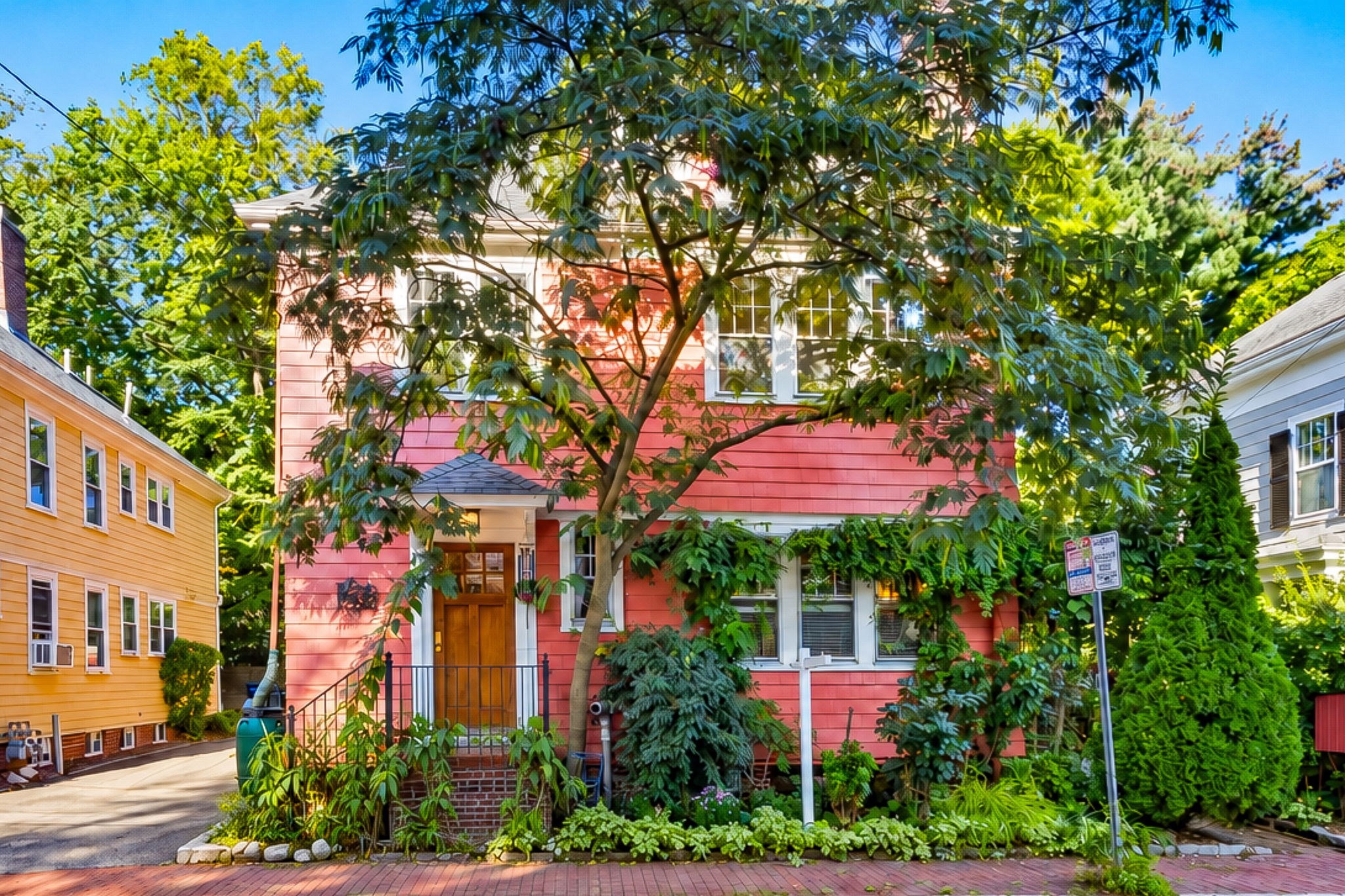 8 Wright St Unit 2, Cambridge, MA 02138