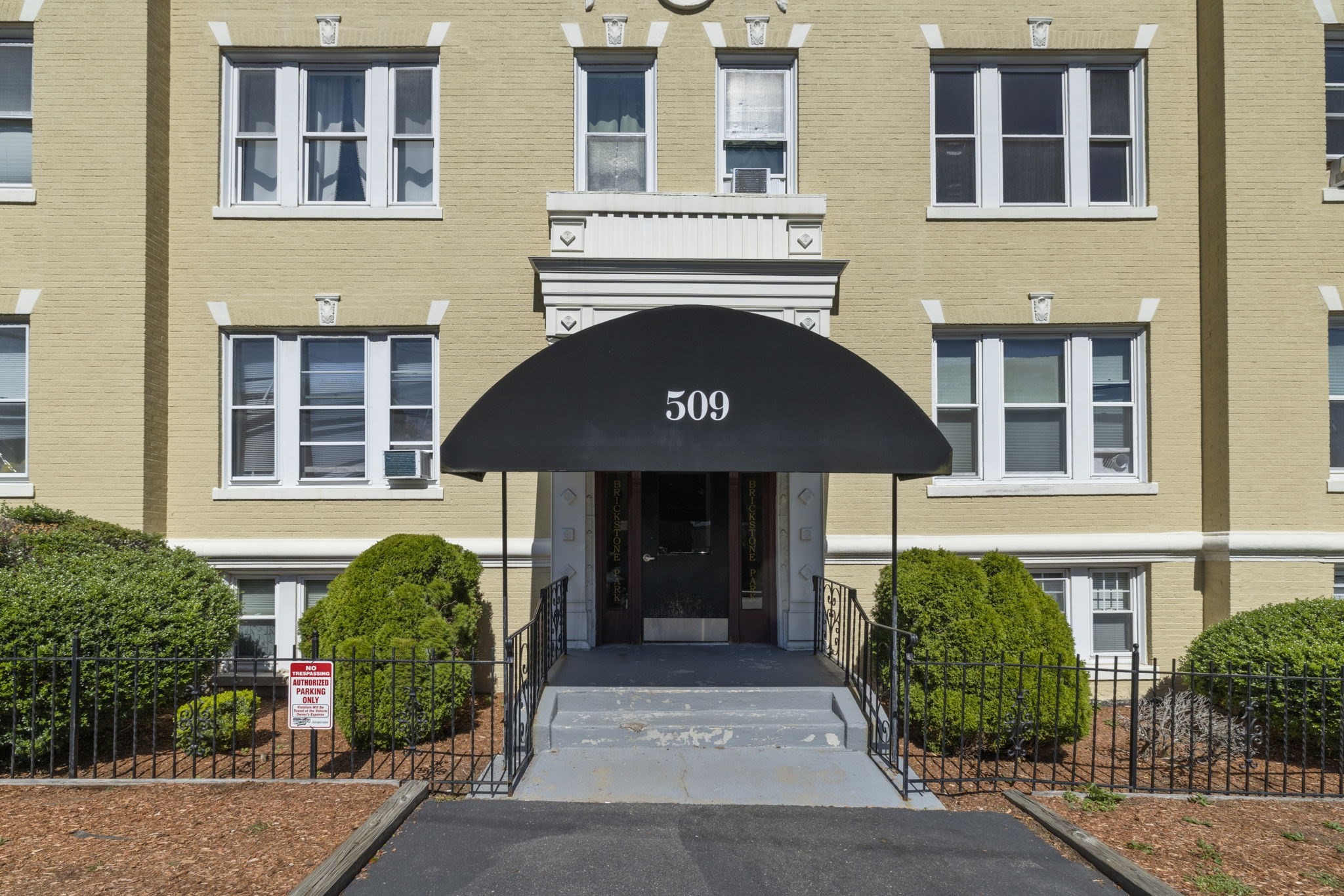 509 Pleasant St Unit 2-4, Melrose, MA 02176