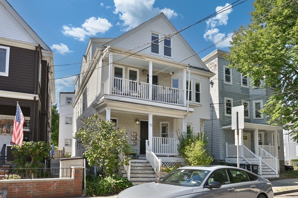 72 Lexington Ave Unit 3, Somerville, MA 02144