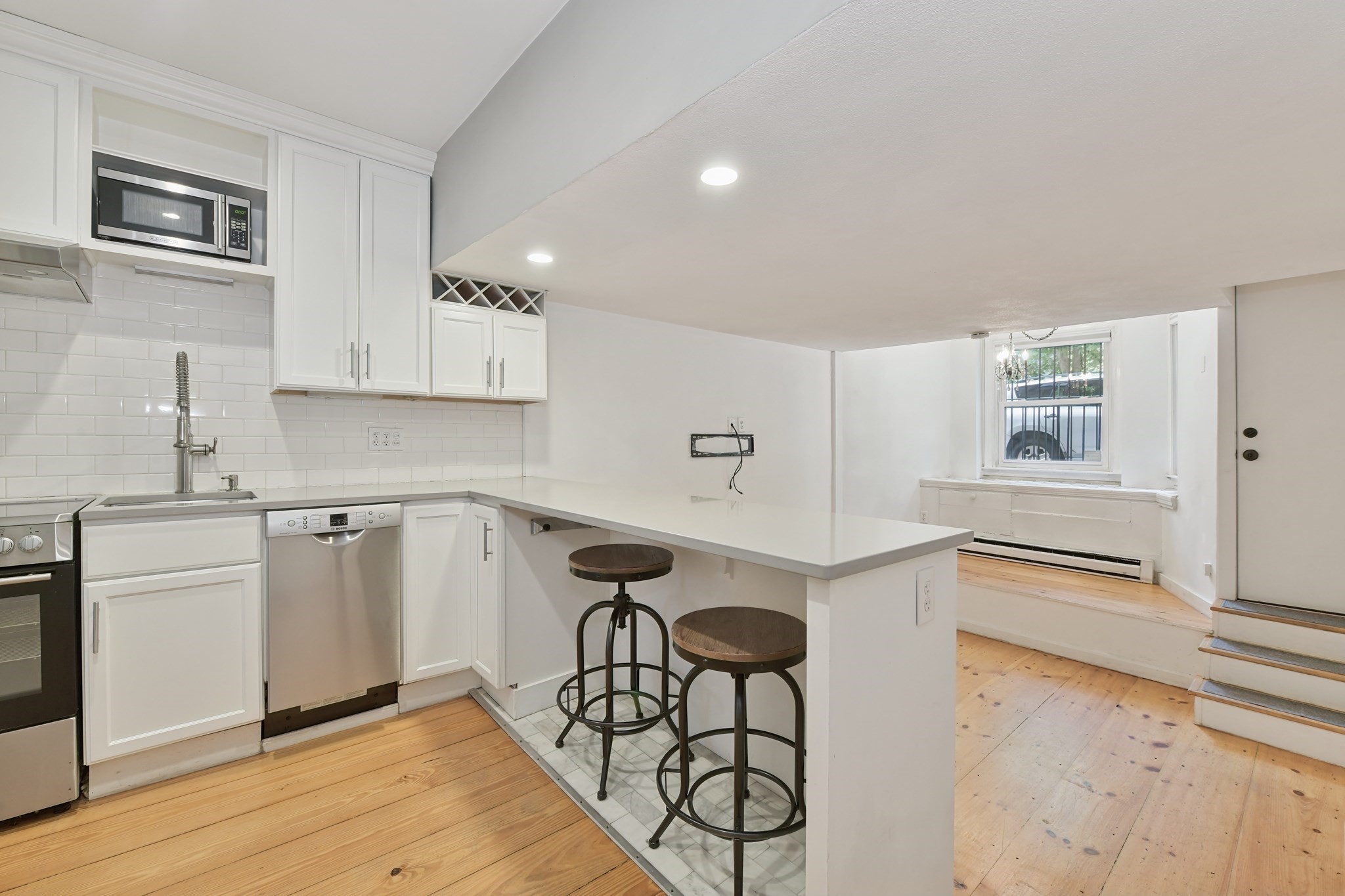 15 Saint George St Unit A, South End, Boston, MA 02118