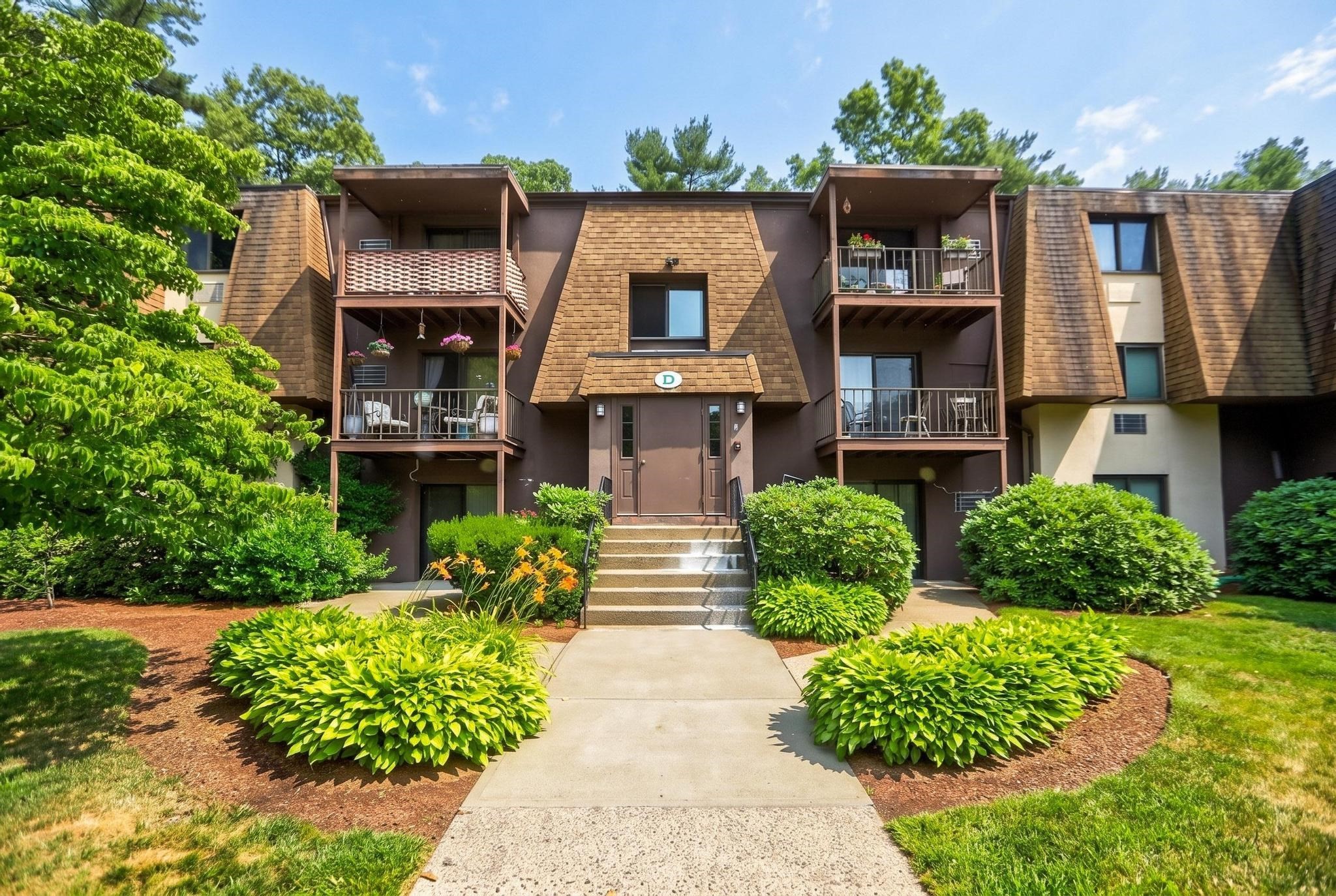 491 W Central St Unit D2, Franklin, MA 02038