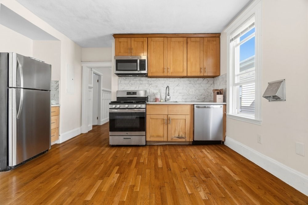 114 Thornton Street, Fort Hill, Boston, MA 02119 - Image 26