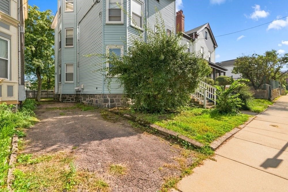 114 Thornton Street, Fort Hill, Boston, MA 02119 - Image 36