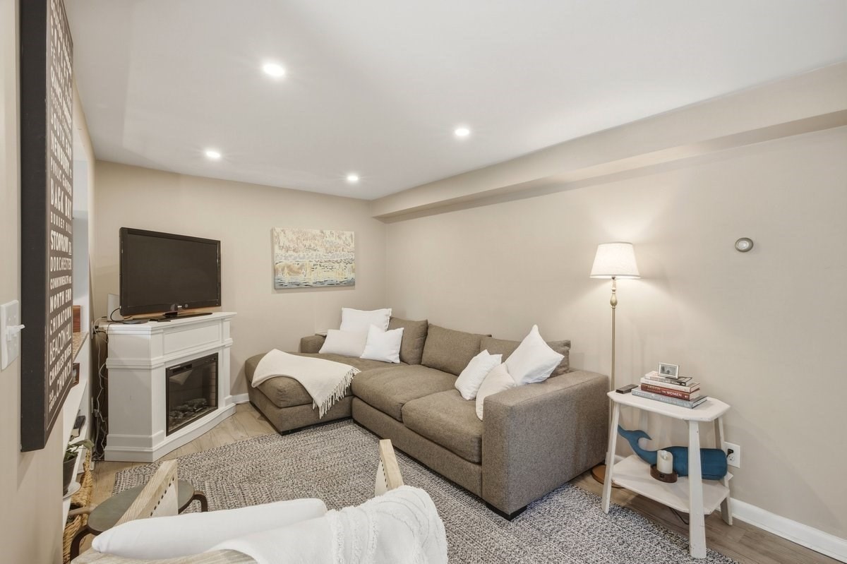 60 Guernsey St. Unit 1, Roslindale, Boston, MA 02131 - Image 12