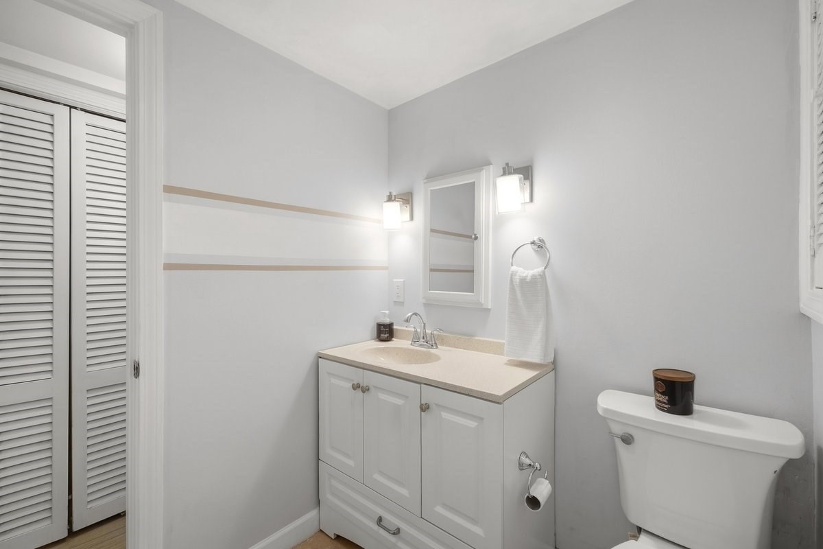 60 Guernsey St. Unit 1, Roslindale, Boston, MA 02131 - Image 20