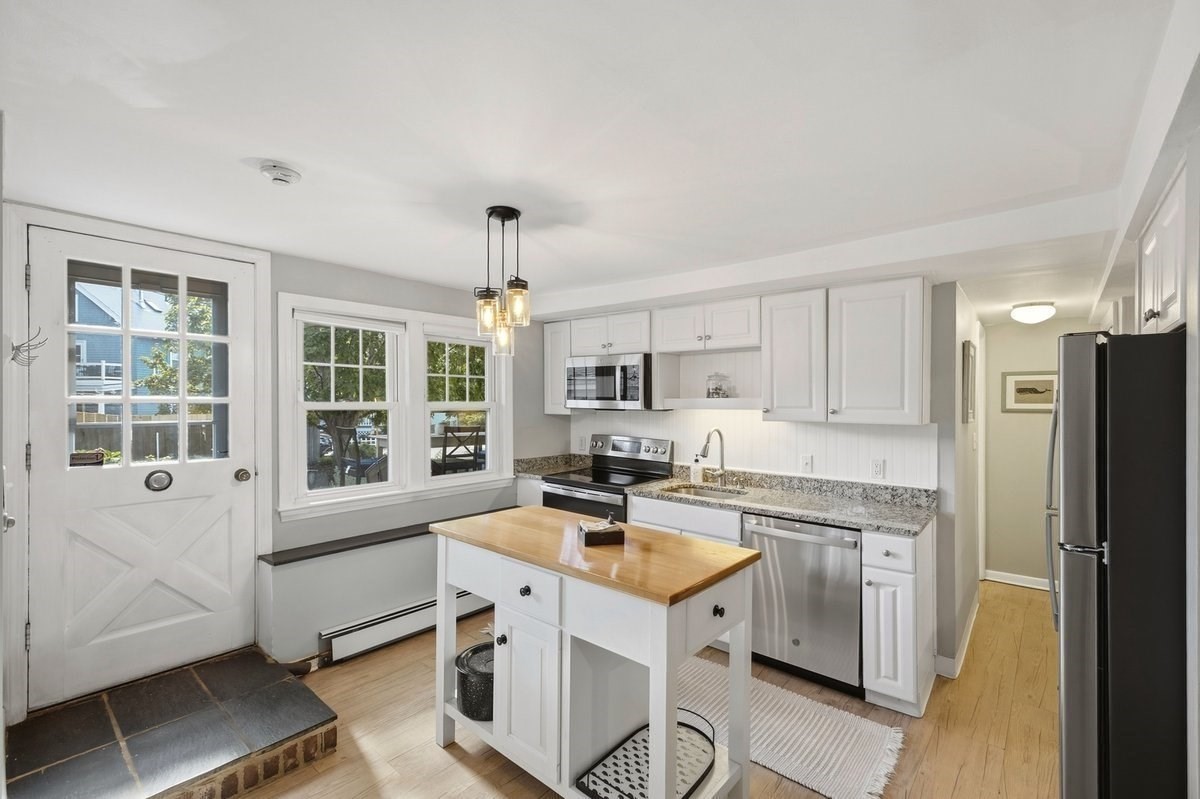 60 Guernsey St. Unit 1, Roslindale, Boston, MA 02131 - Image 4