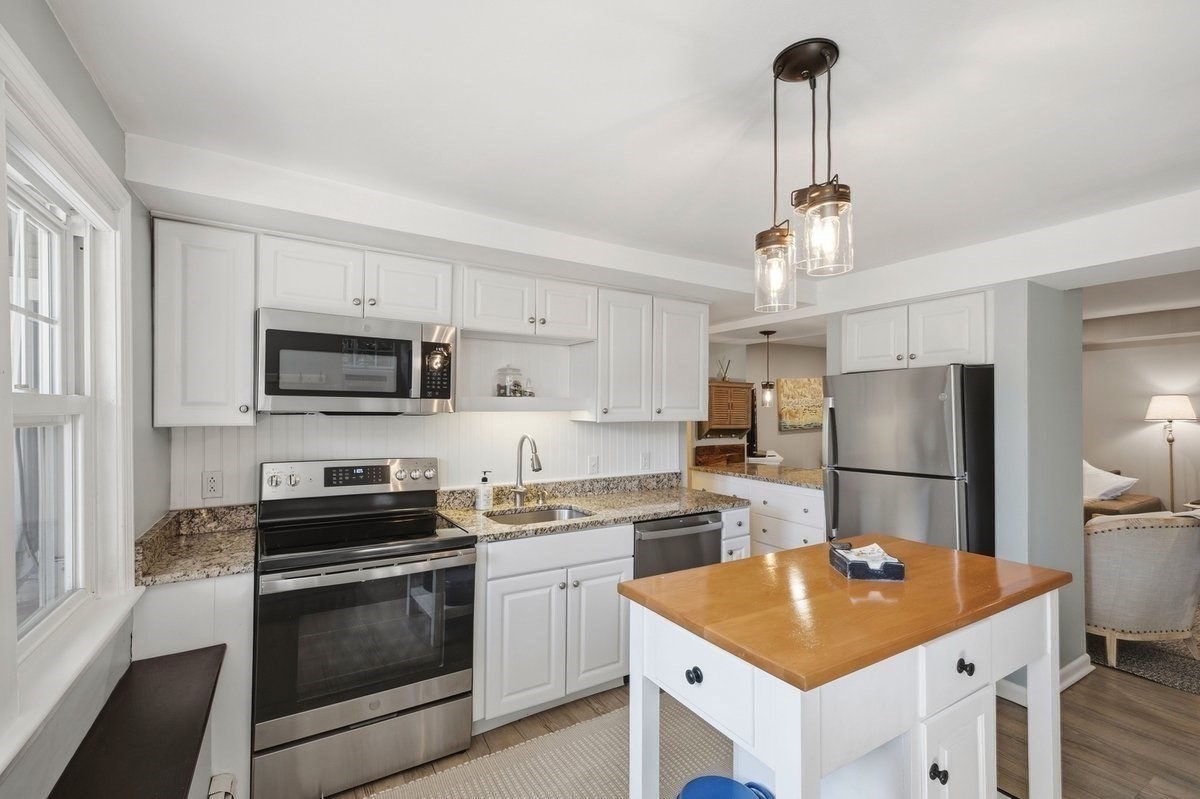 60 Guernsey St. Unit 1, Roslindale, Boston, MA 02131 - Image 9