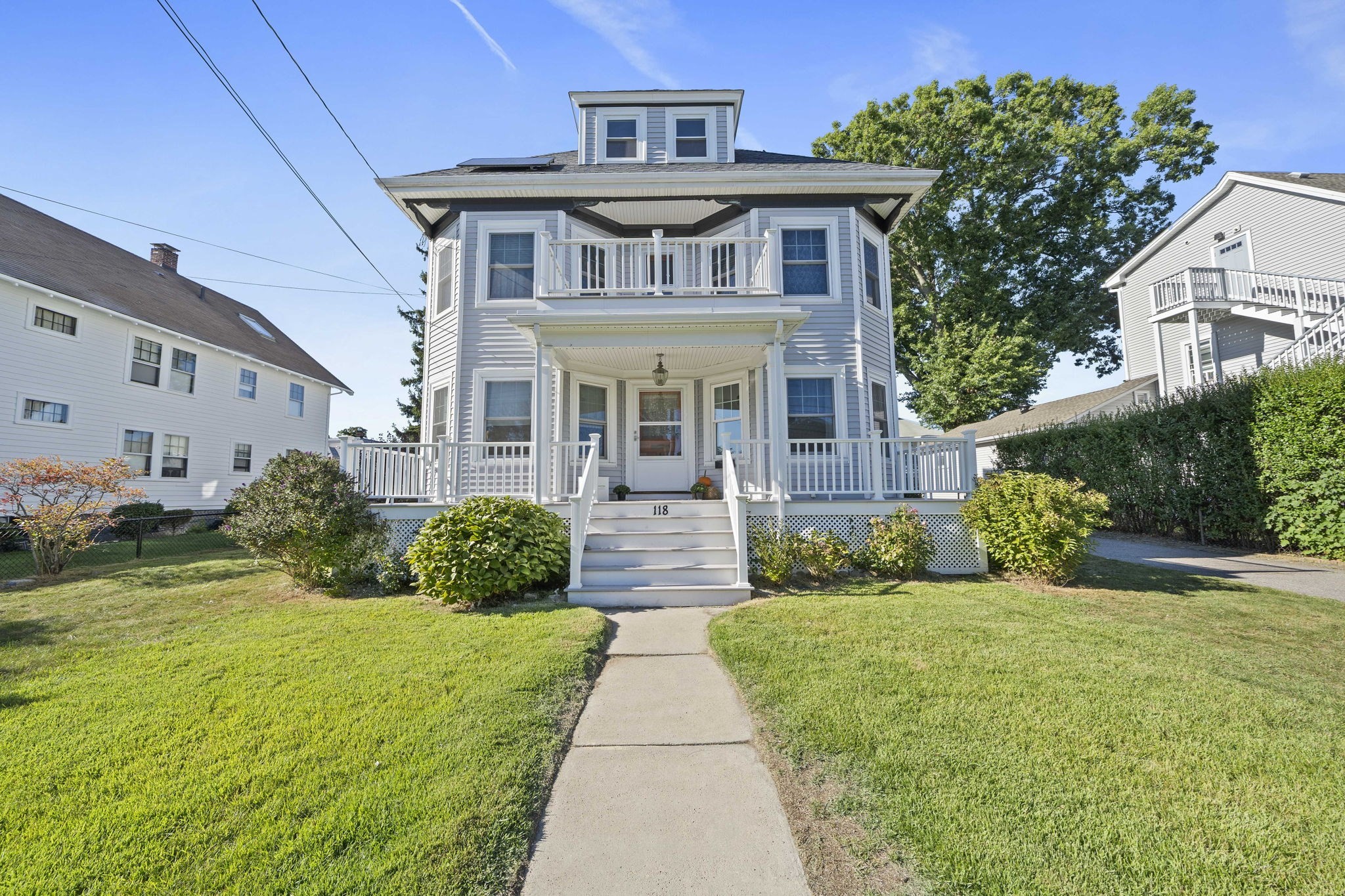 118 Merrymount Rd, Quincy, MA 02169